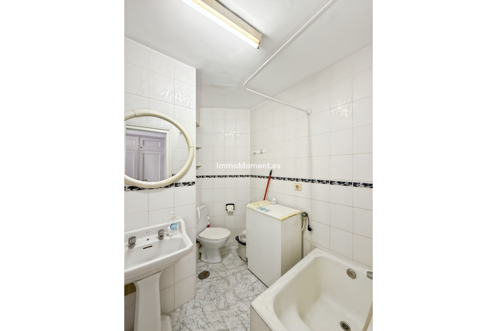 Wiederverkauf - Wohnung - Málaga - El Ejido