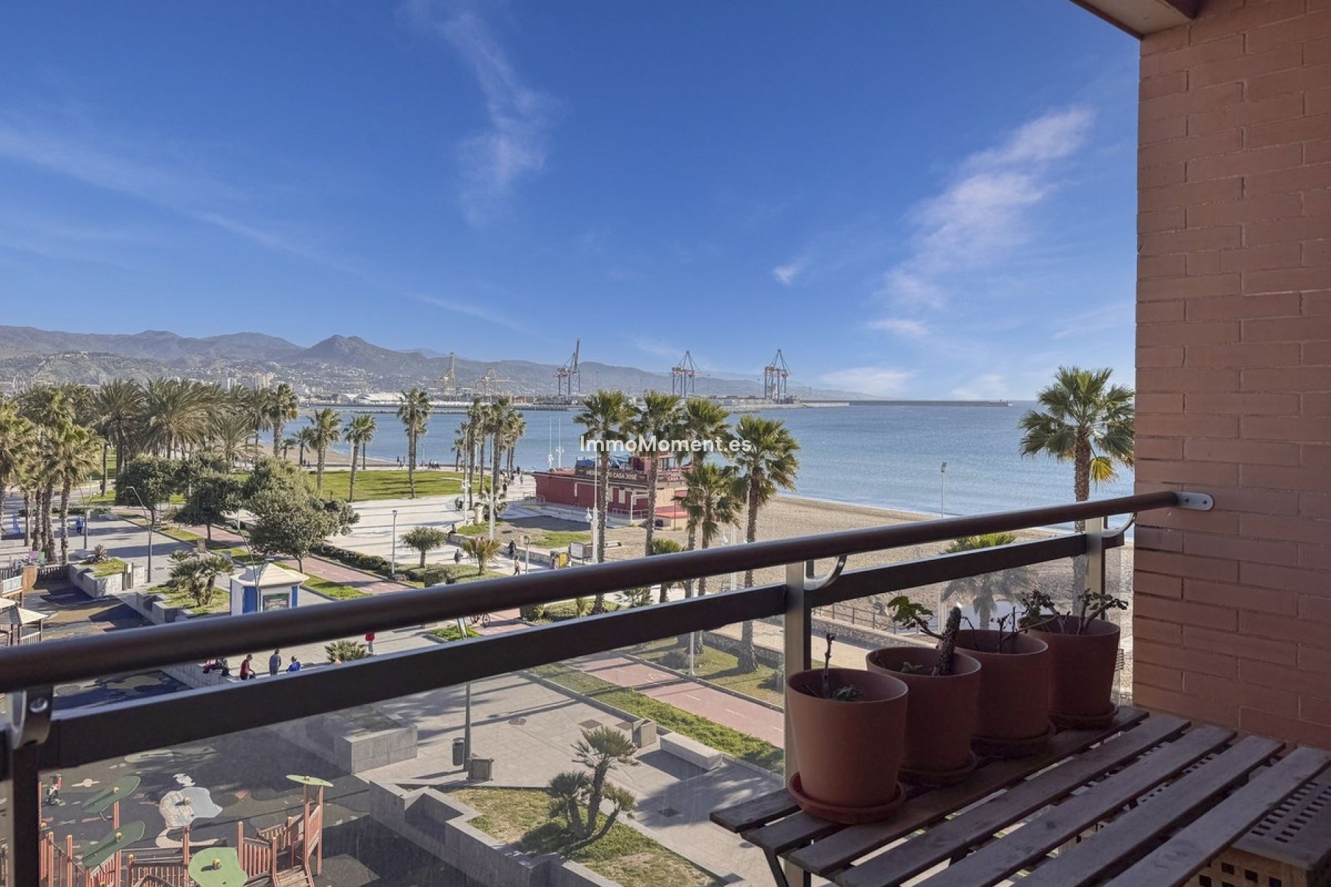 Wiederverkauf - Wohnung - Málaga - Huelin