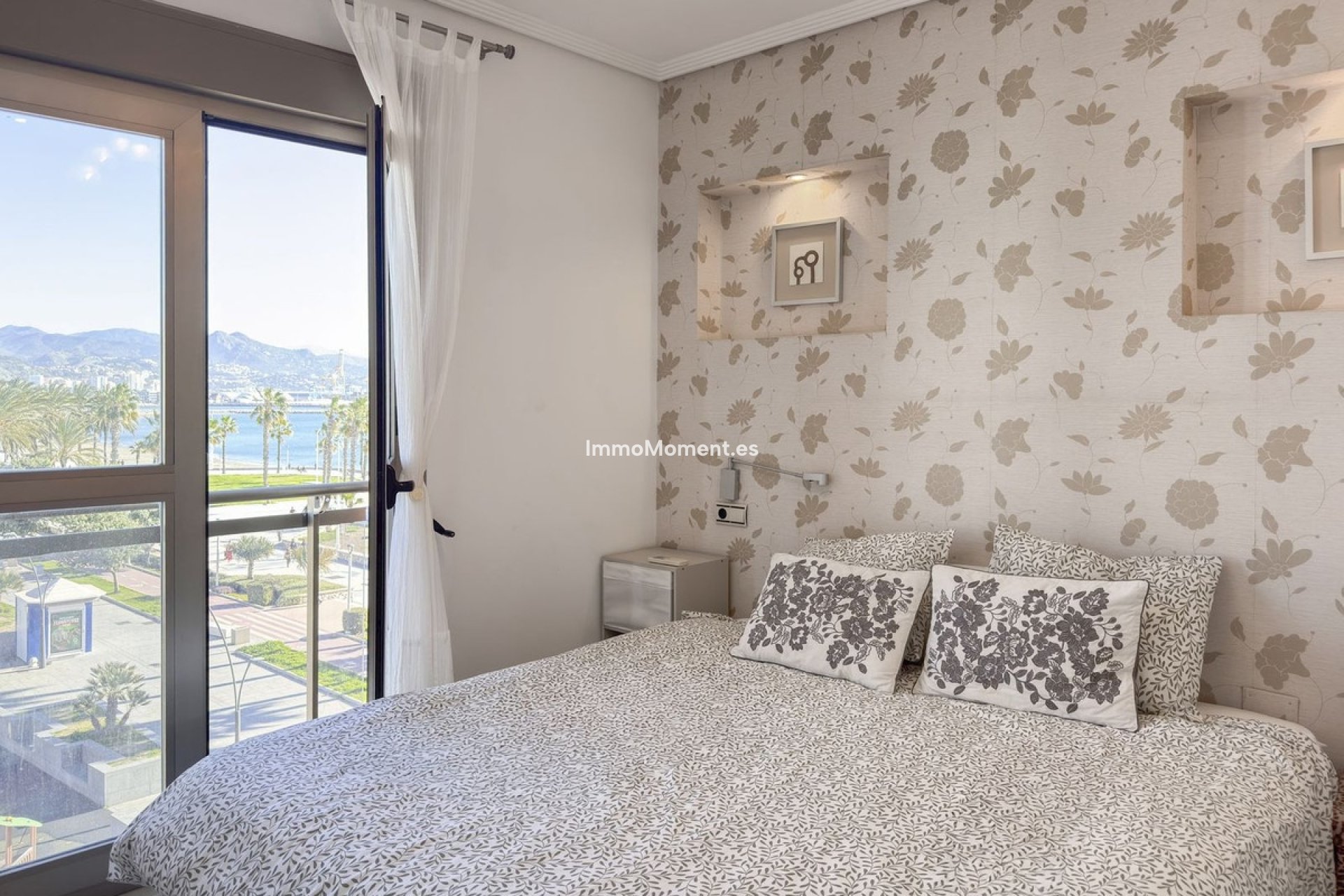 Wiederverkauf - Wohnung - Málaga - Huelin