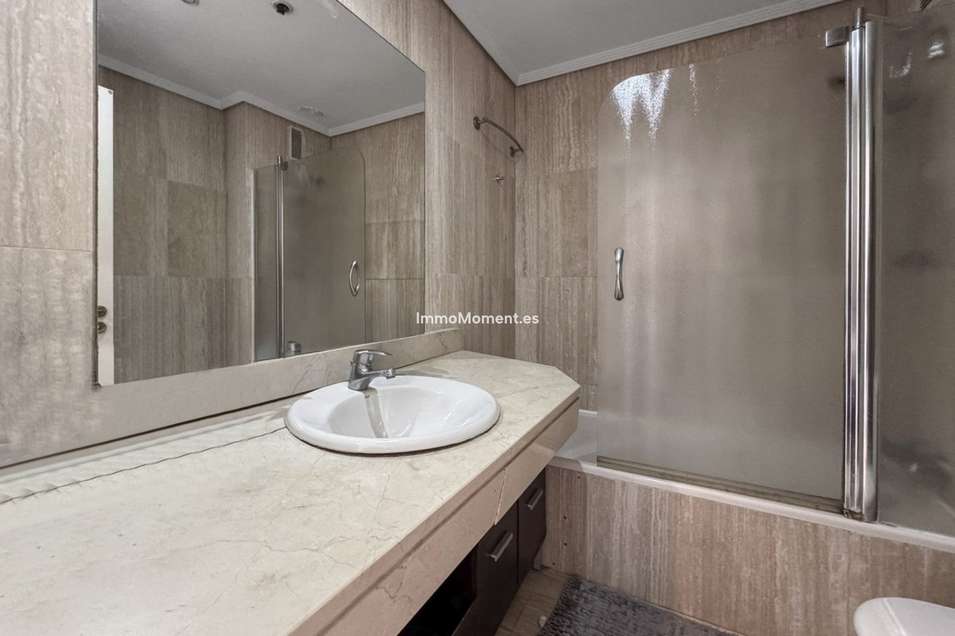 Wiederverkauf - Wohnung - Málaga - Huelin