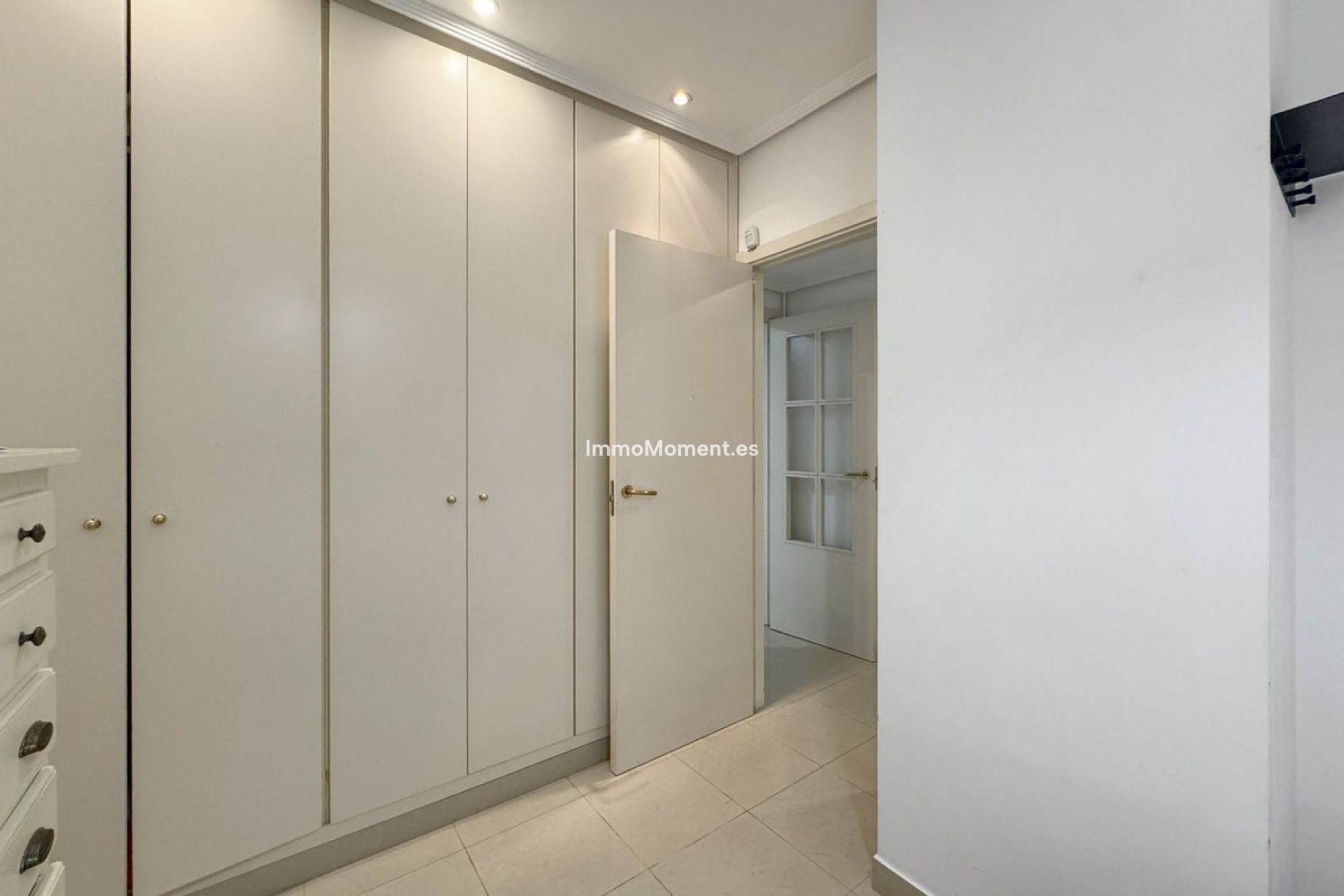 Wiederverkauf - Wohnung - Málaga - Huelin