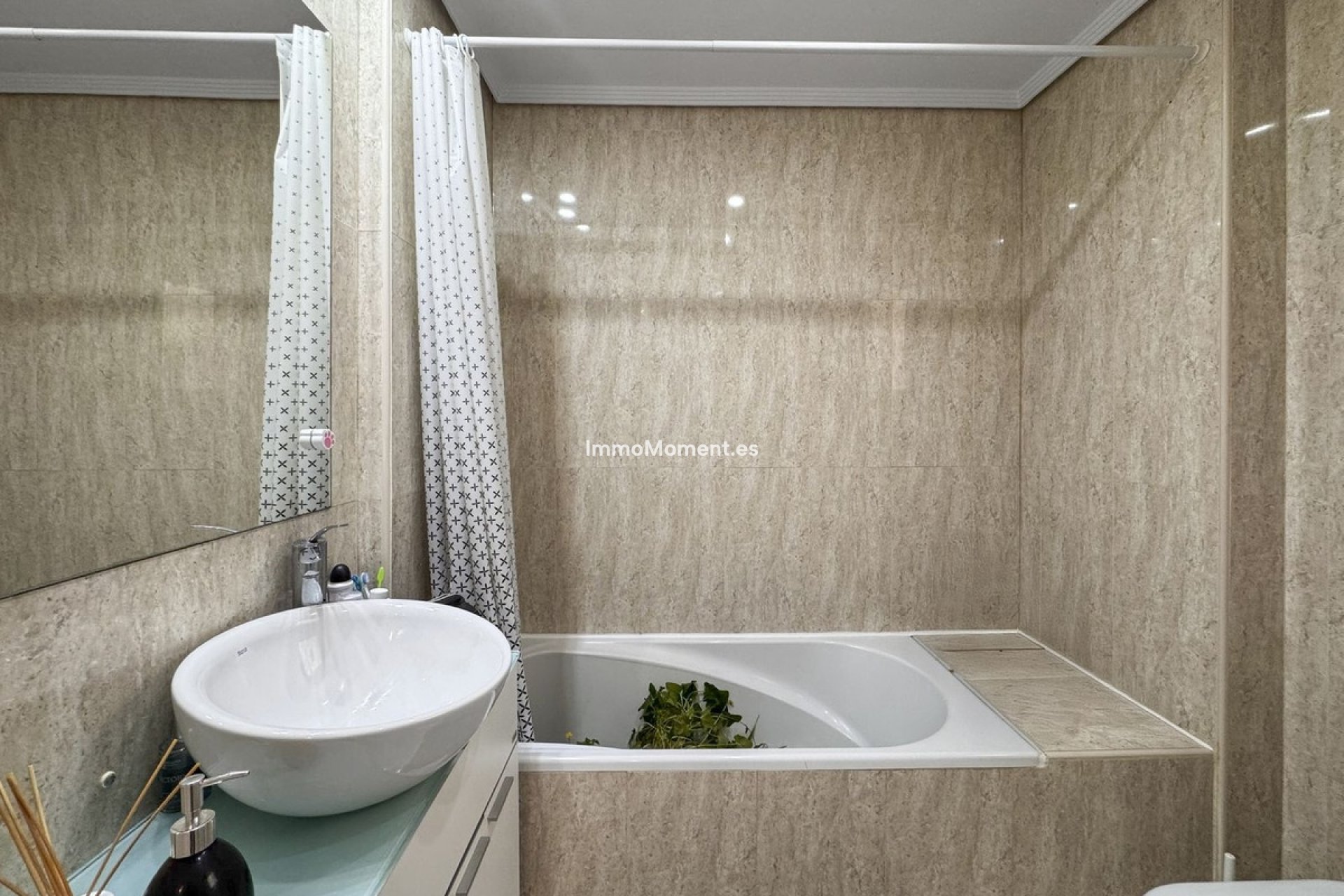 Wiederverkauf - Wohnung - Málaga - Huelin