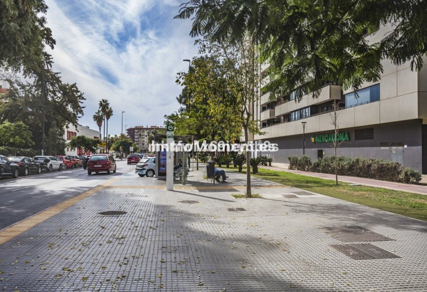 Wiederverkauf - Wohnung - Málaga - Málaga Centro