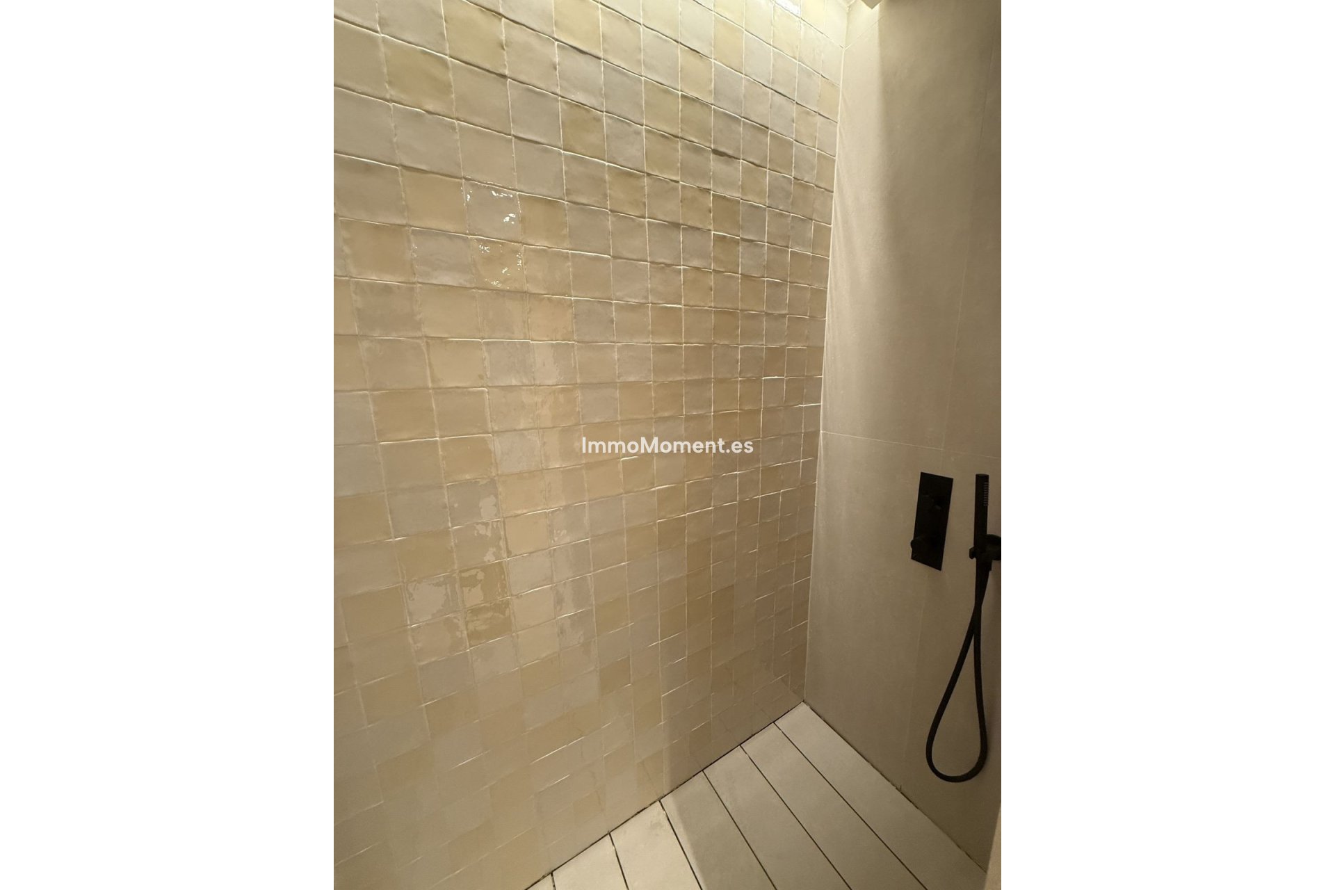 Wiederverkauf - Wohnung - Málaga