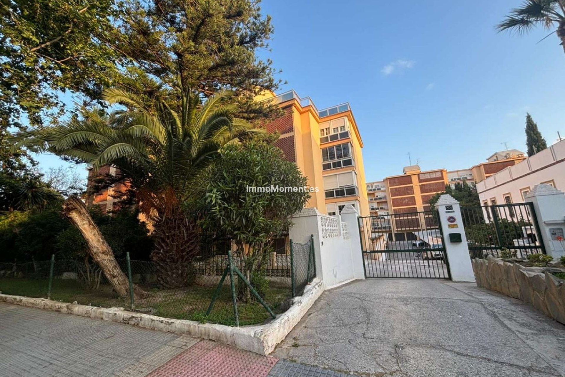 Wiederverkauf - Wohnung - Málaga