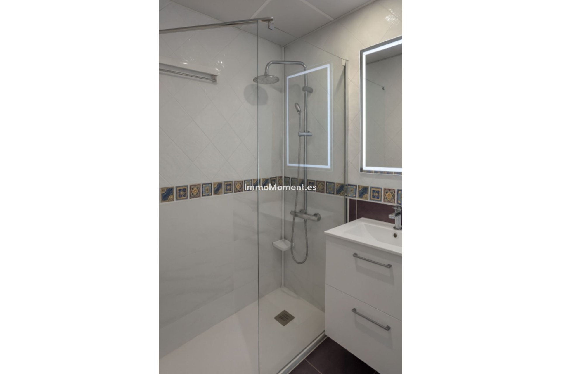 Wiederverkauf - Wohnung - Manilva - La Duquesa