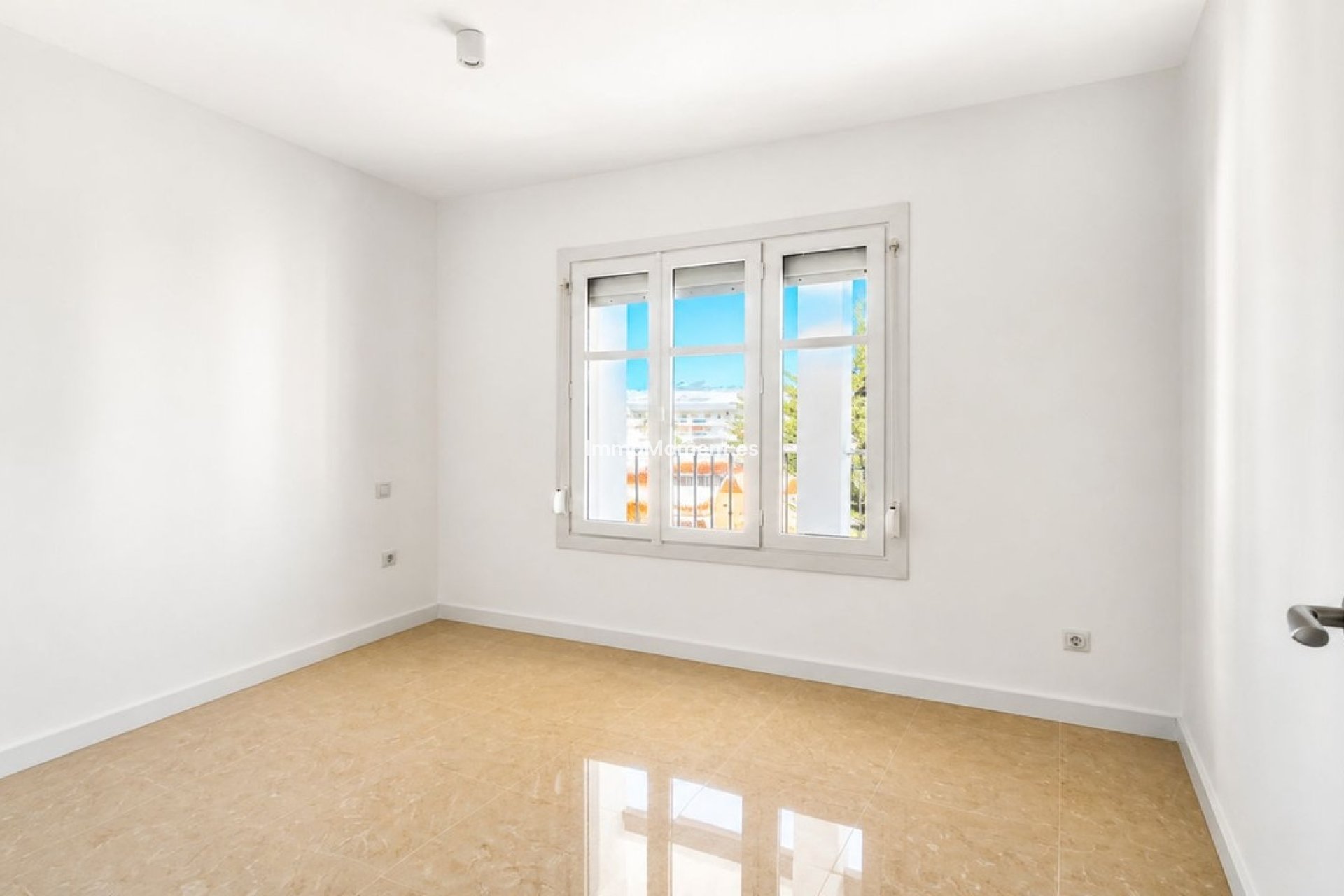 Wiederverkauf - Wohnung - Manilva - San Luis de Sabinillas