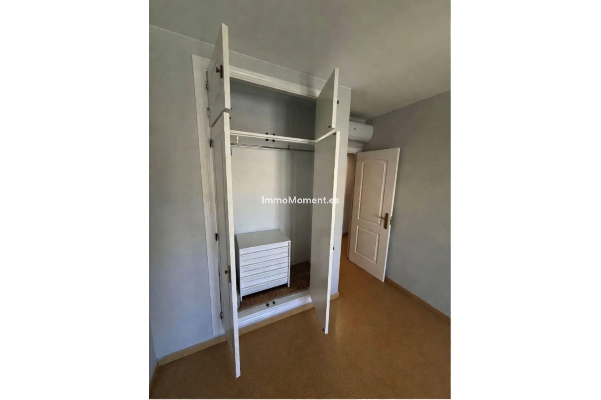 Wiederverkauf - Wohnung - Manilva - San Luis de Sabinillas