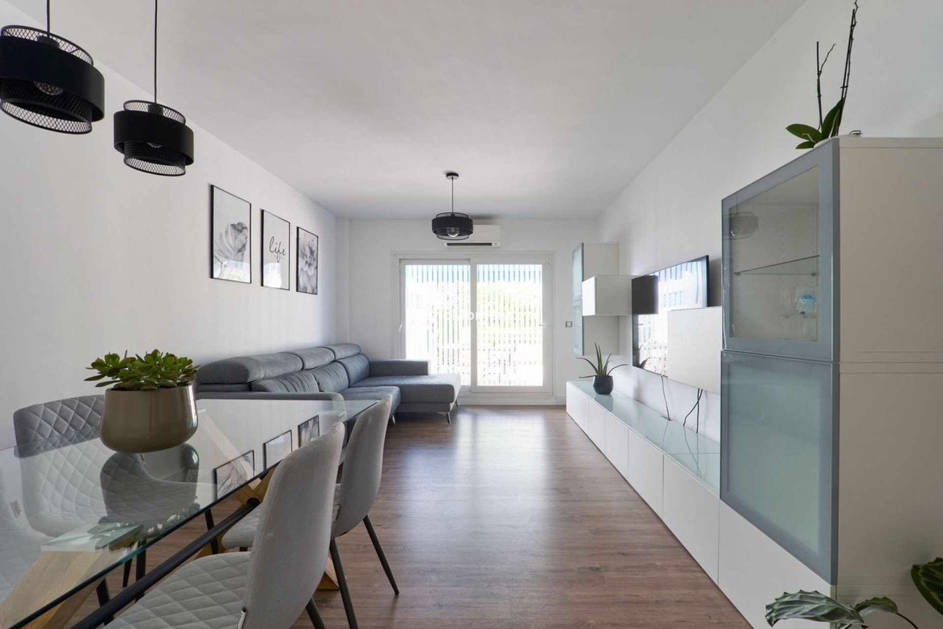 Wiederverkauf - Wohnung - Manilva - San Luis de Sabinillas