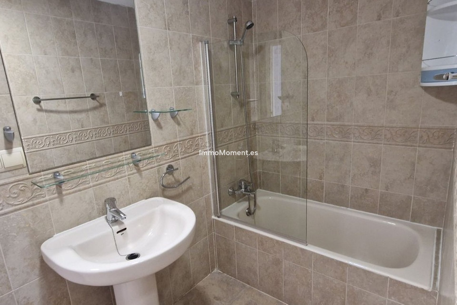 Wiederverkauf - Wohnung - Manilva - San Luis de Sabinillas