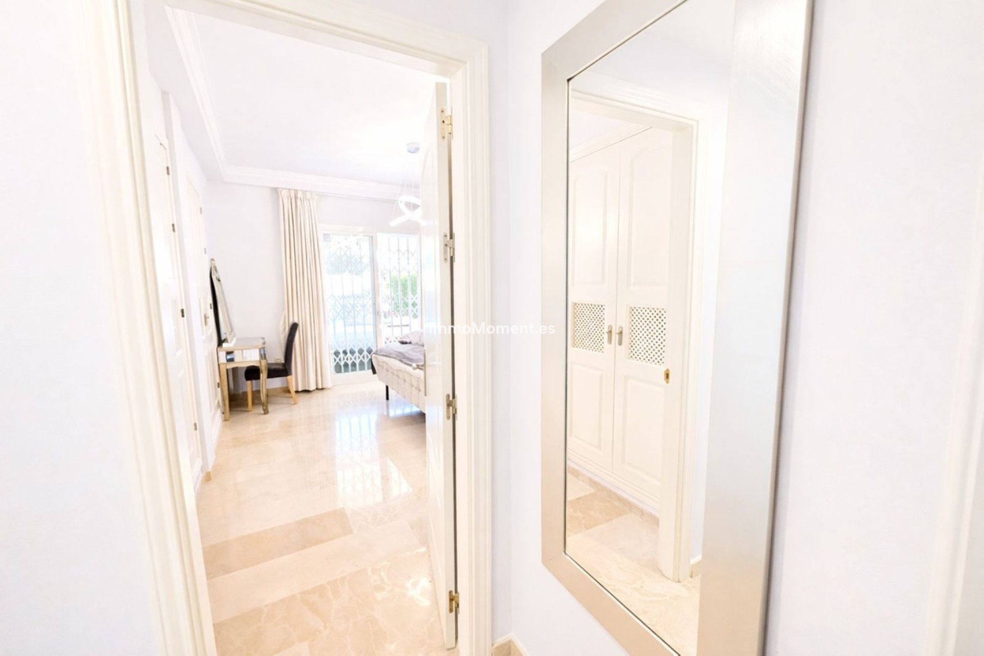 Wiederverkauf - Wohnung - Marbella - Artola