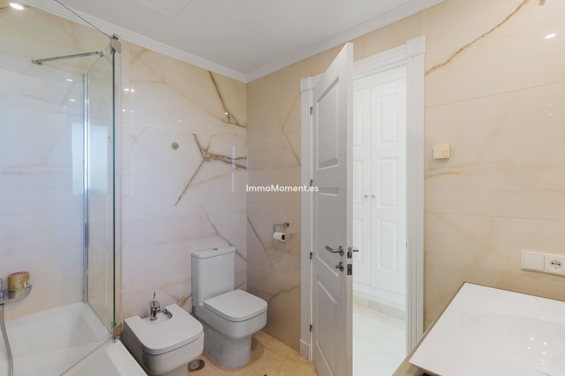 Wiederverkauf - Wohnung - Marbella - Bahía de Marbella