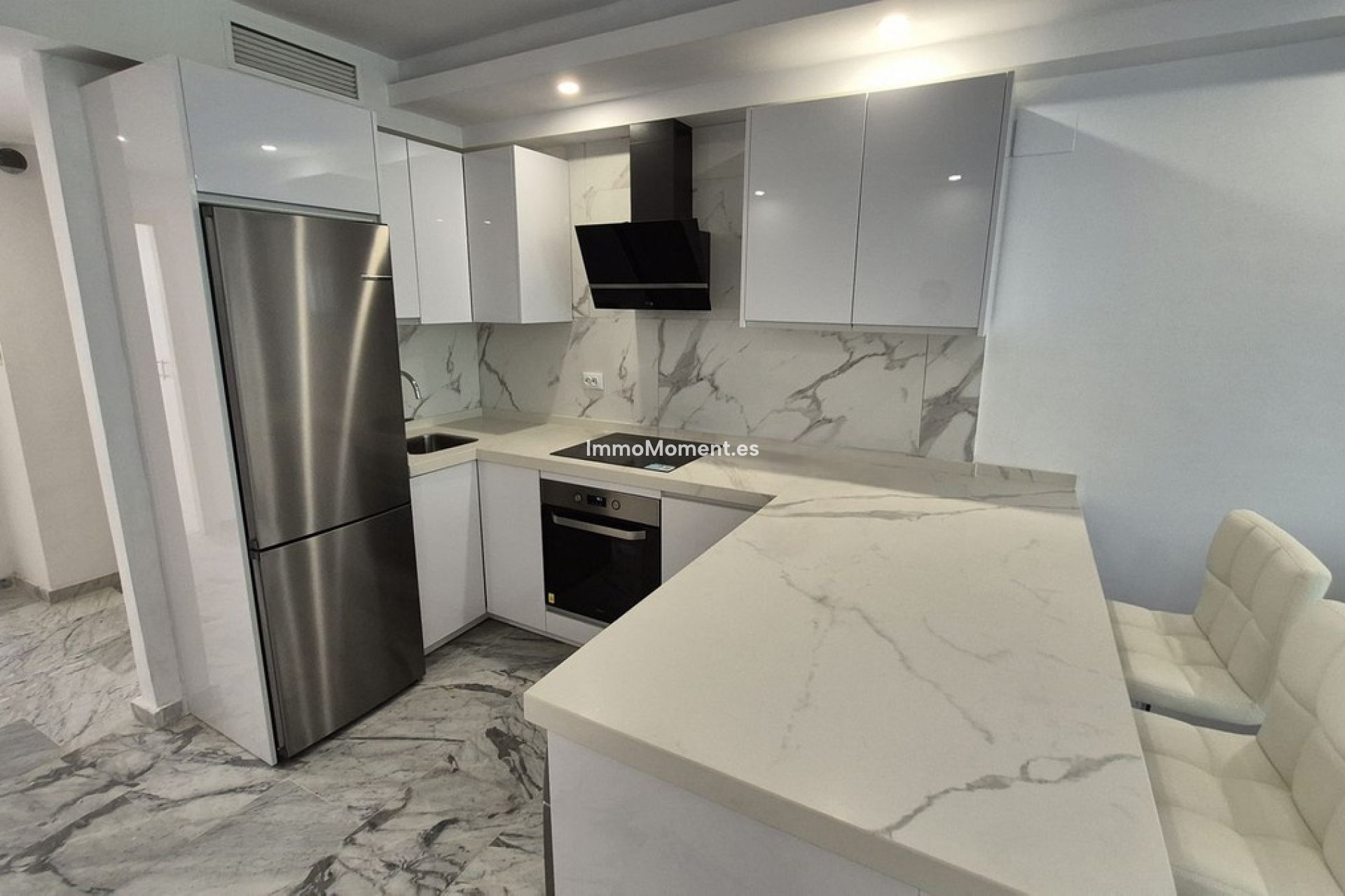 Wiederverkauf - Wohnung - Marbella - Bahía de Marbella