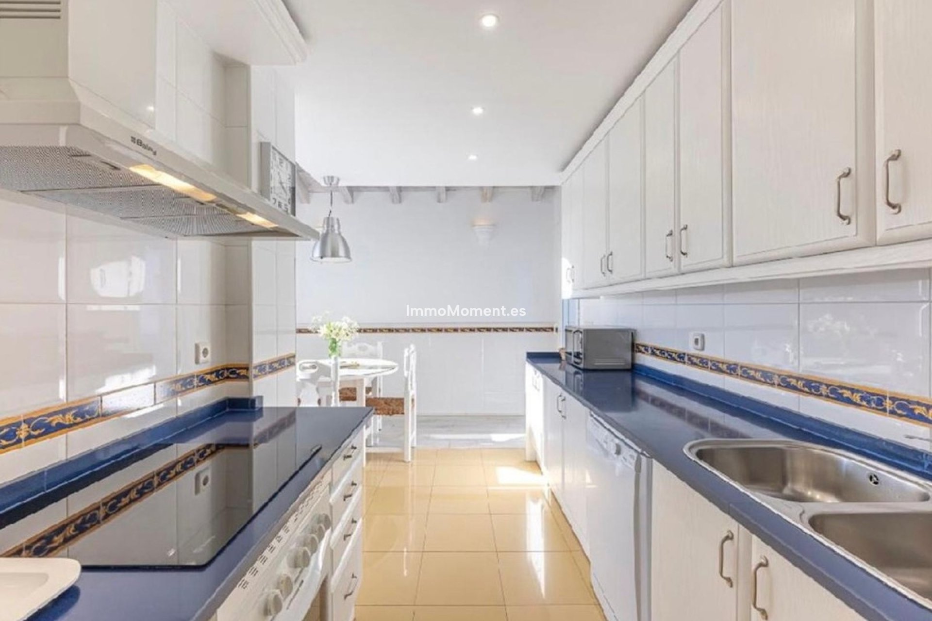 Wiederverkauf - Wohnung - Marbella - Bahía de Marbella