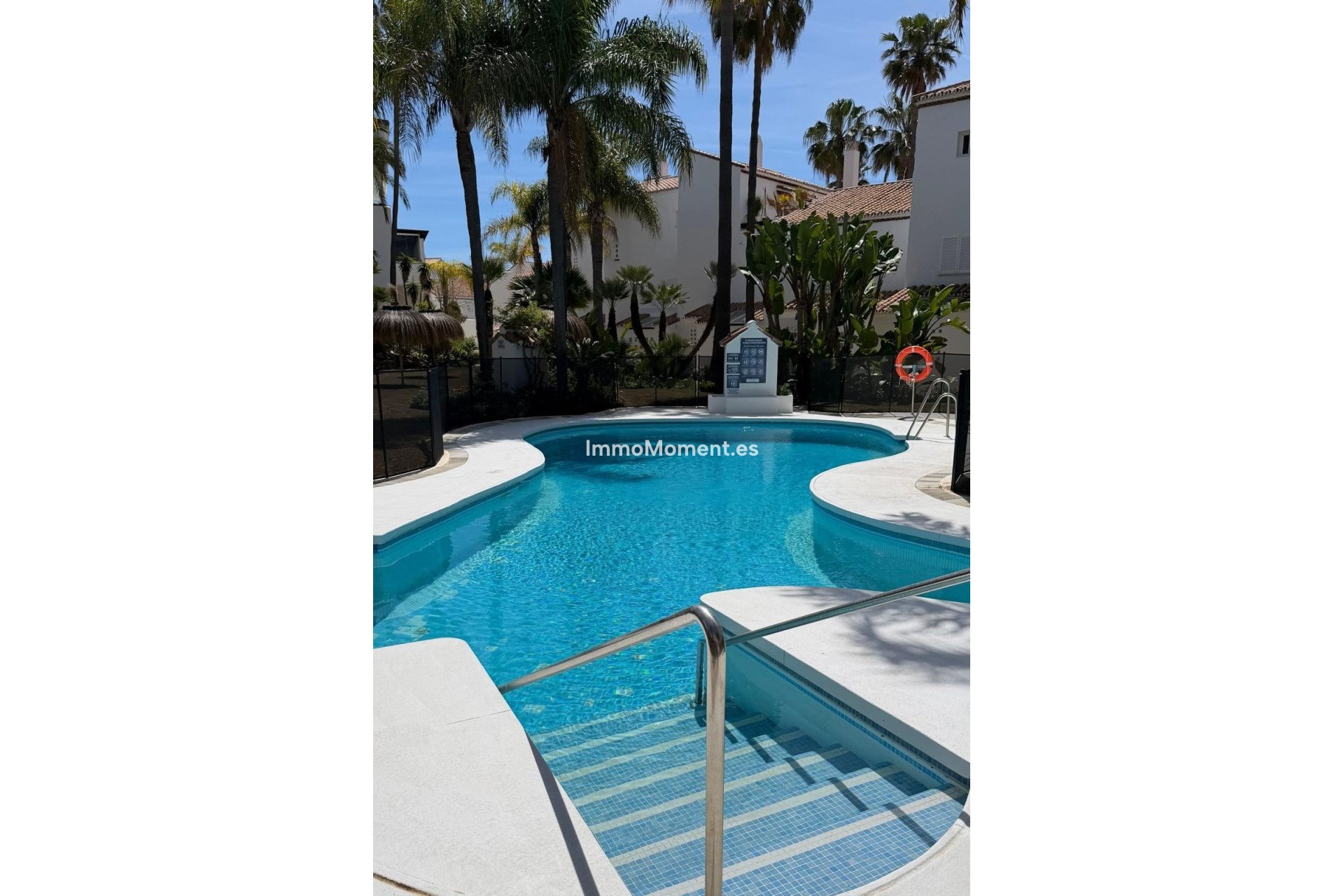 Wiederverkauf - Wohnung - Marbella - Bahía de Marbella