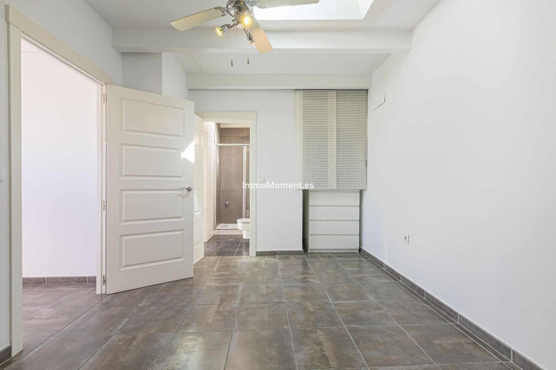 Wiederverkauf - Wohnung - Marbella - Costabella