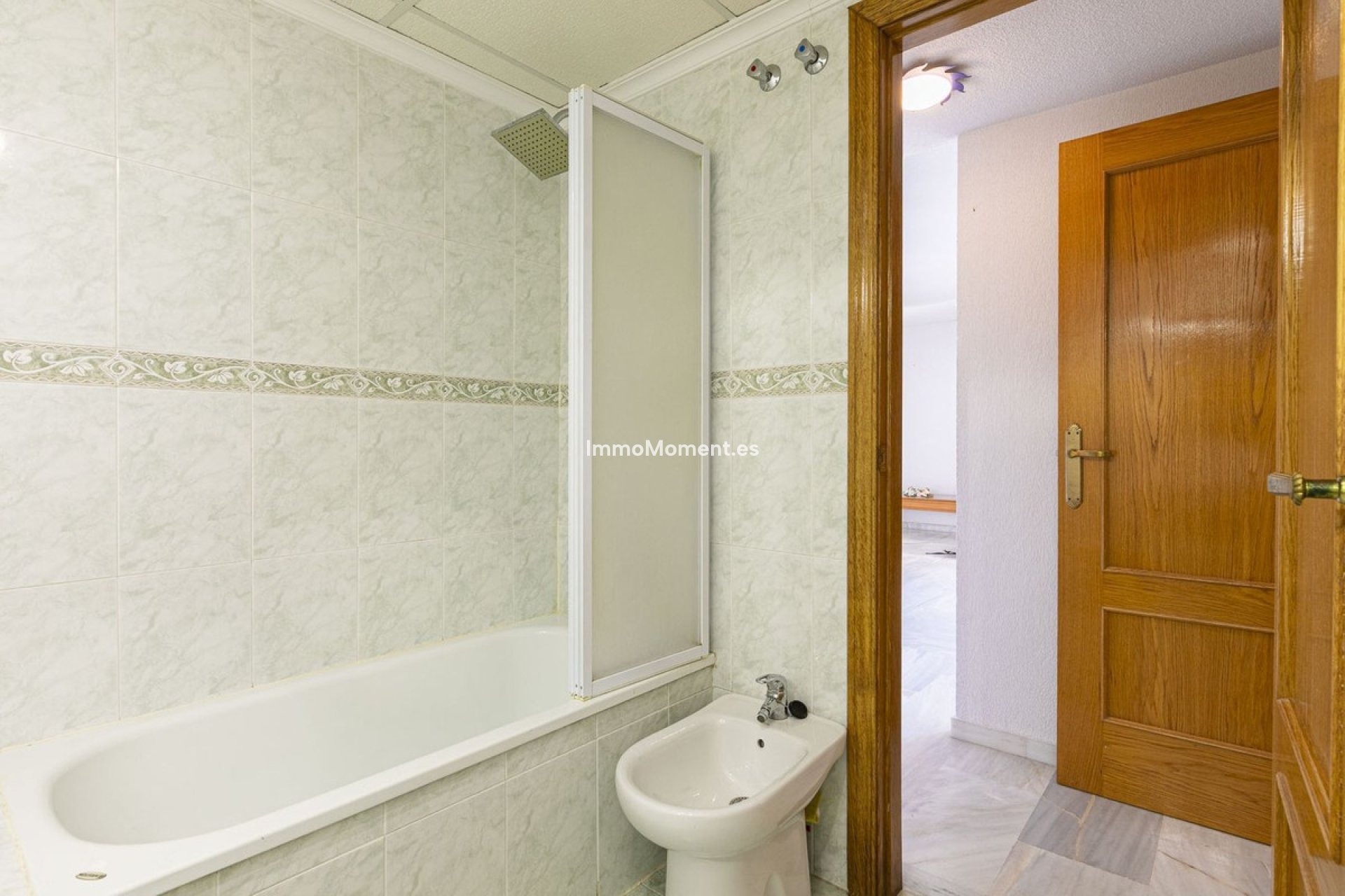Wiederverkauf - Wohnung - Marbella - Costabella