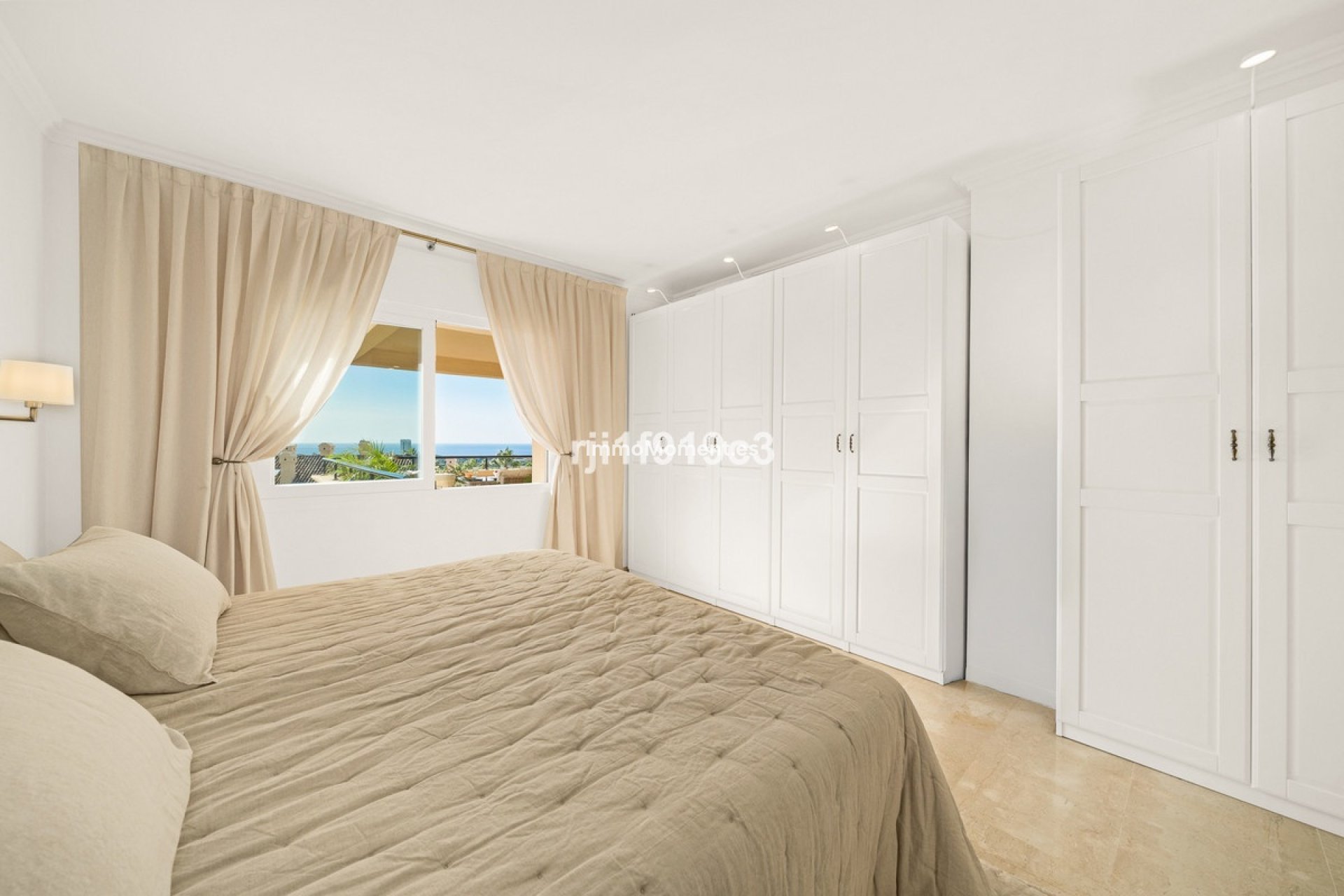 Wiederverkauf - Wohnung - Marbella - Elviria