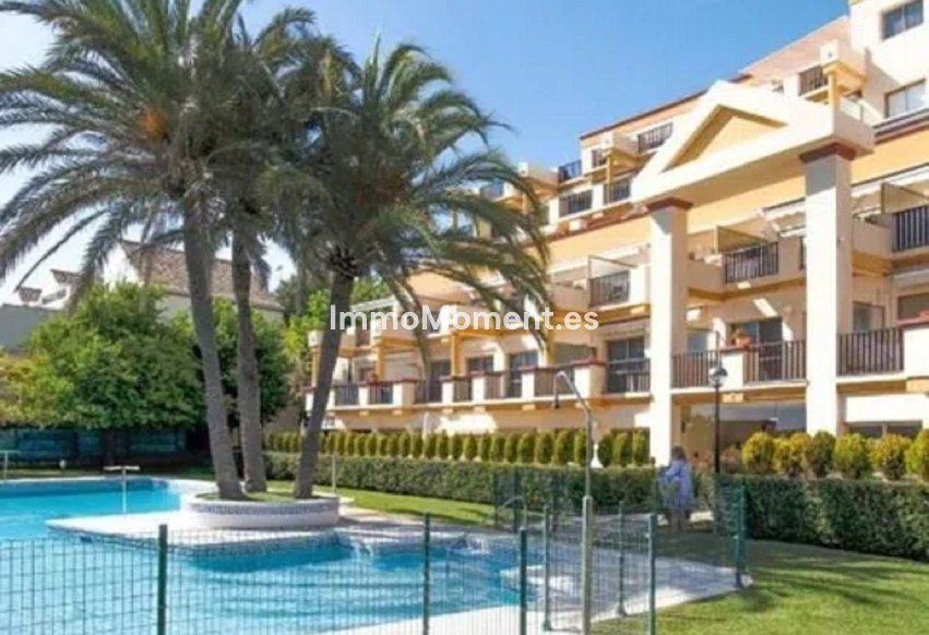 Wiederverkauf - Wohnung - Marbella - Elviria
