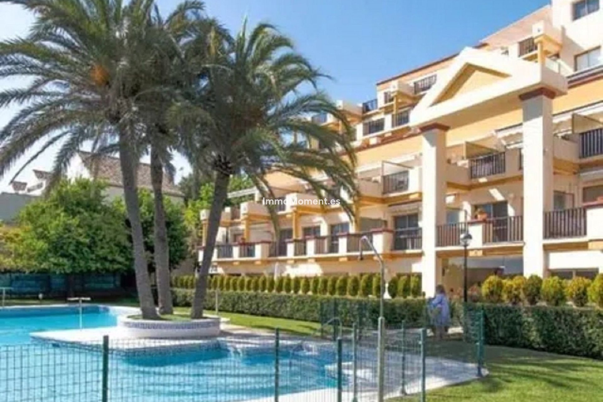 Wiederverkauf - Wohnung - Marbella - Elviria