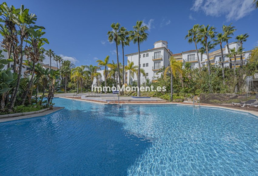 Wiederverkauf - Wohnung - Marbella - Elviria