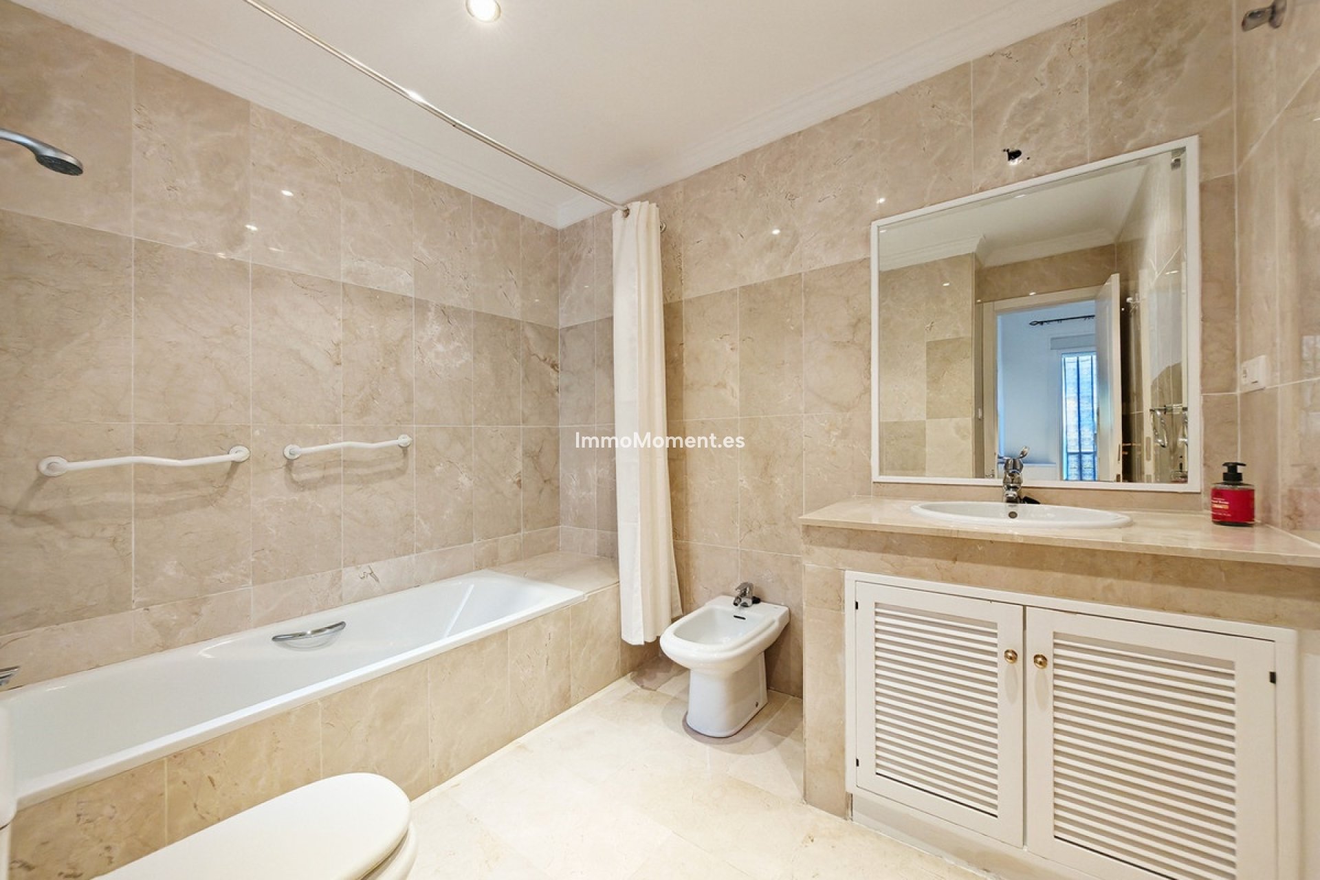 Wiederverkauf - Wohnung - Marbella - Elviria