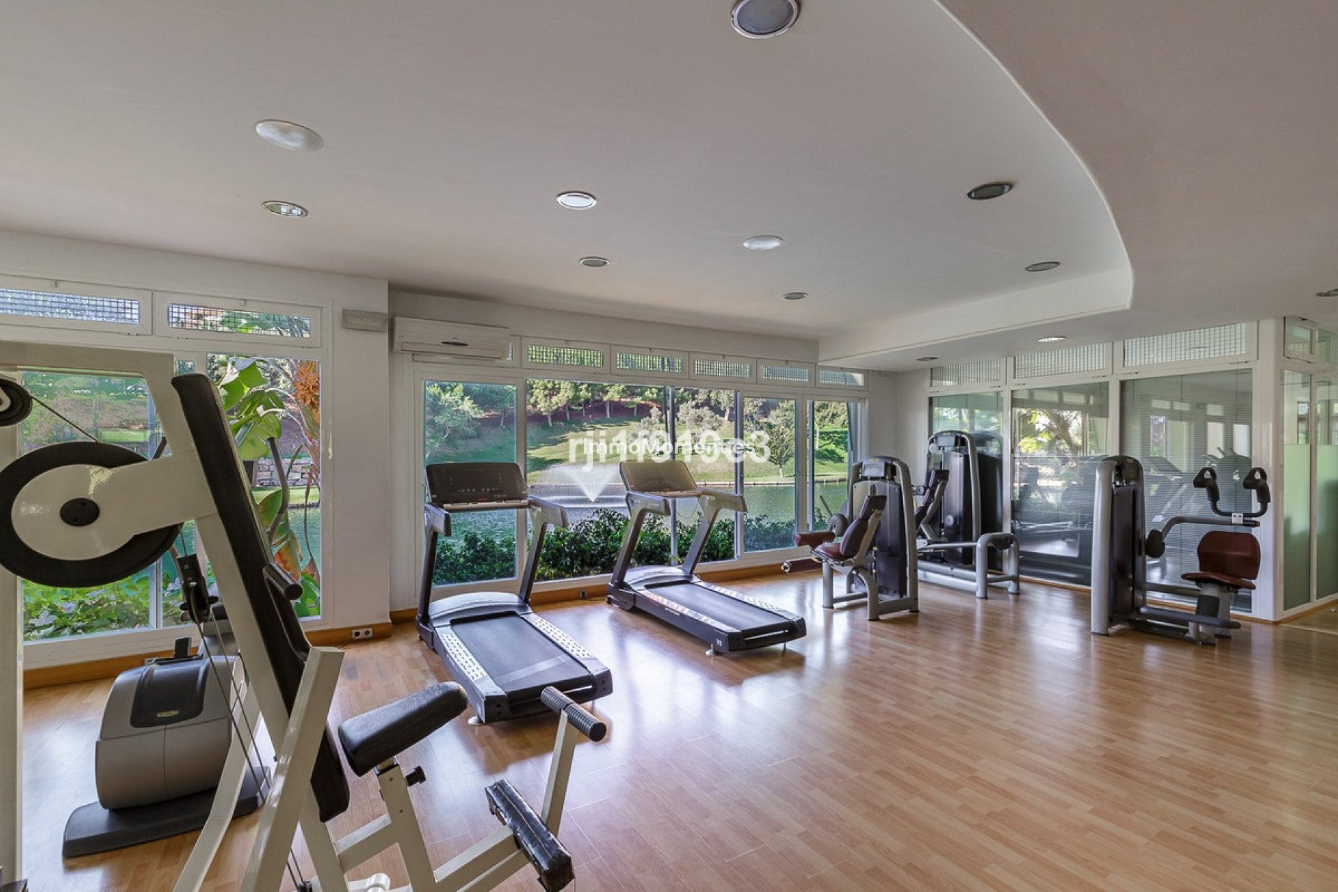 Wiederverkauf - Wohnung - Marbella - Elviria