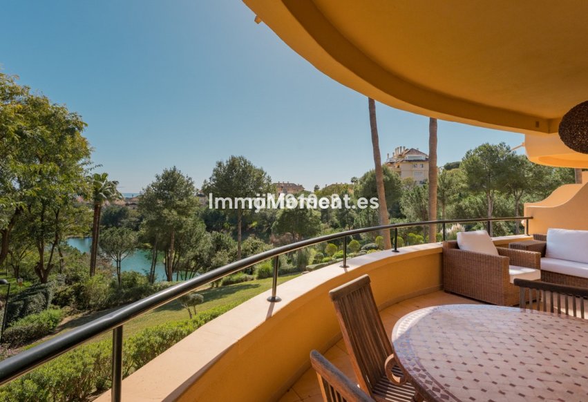 Wiederverkauf - Wohnung - Marbella - Elviria