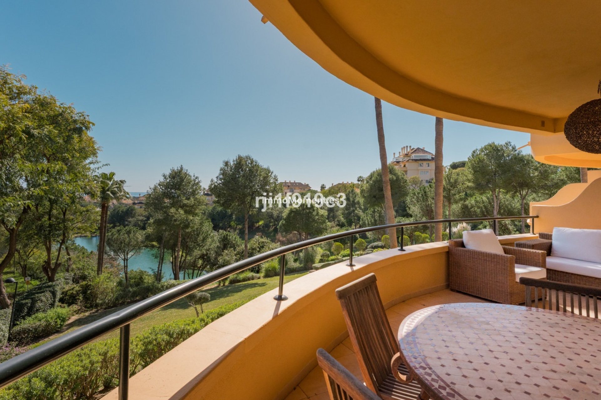 Wiederverkauf - Wohnung - Marbella - Elviria