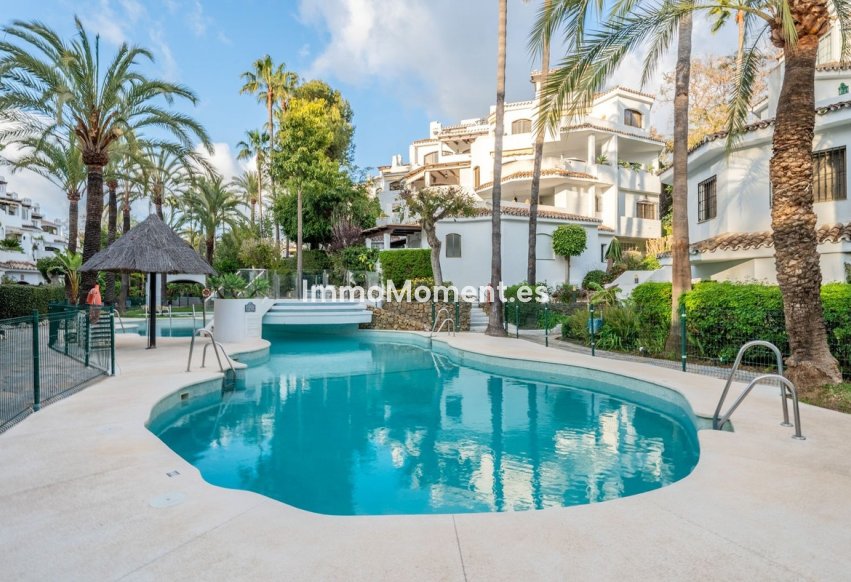 Wiederverkauf - Wohnung - Marbella - Elviria