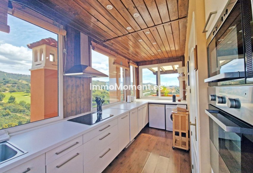 Wiederverkauf - Wohnung - Marbella - Elviria