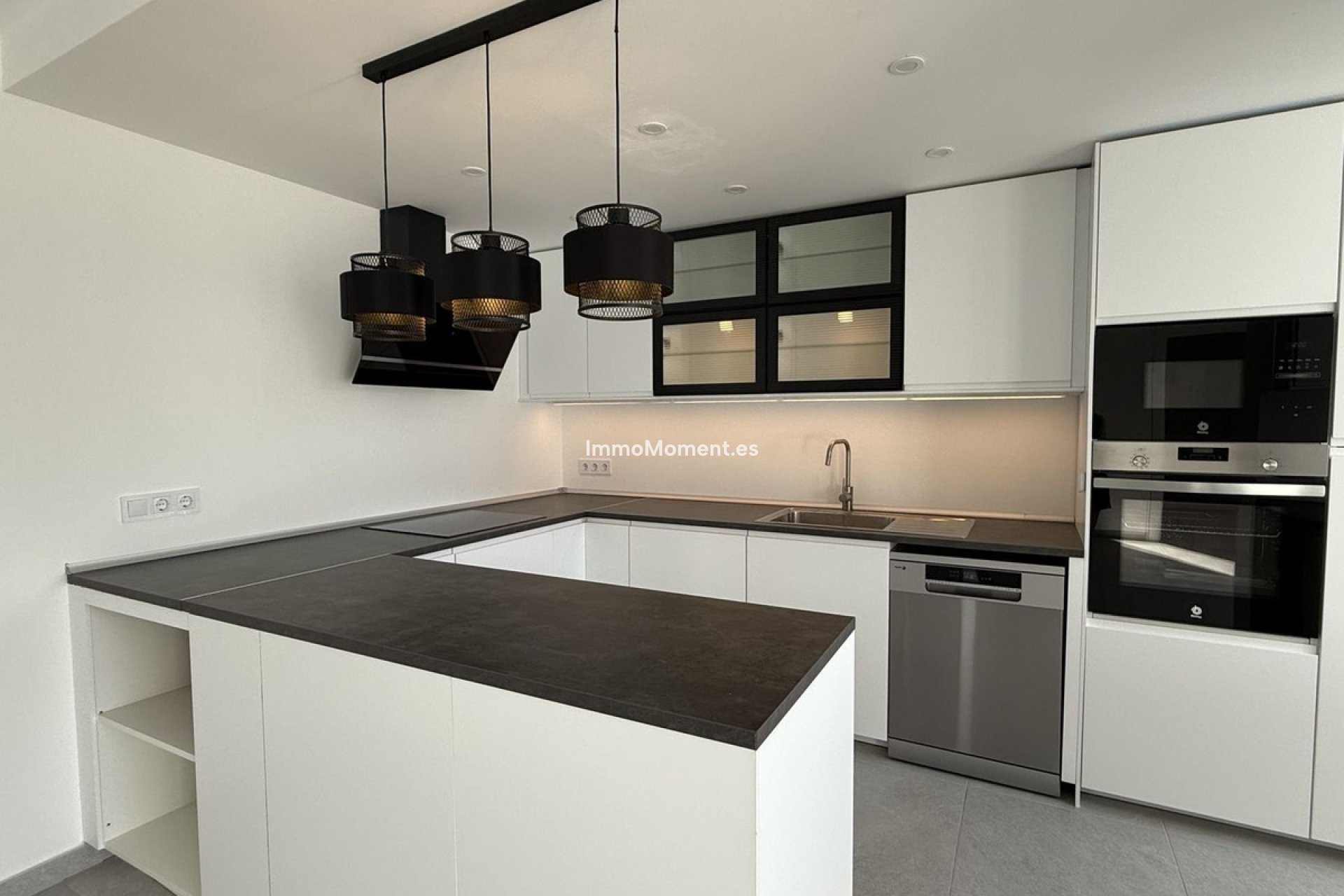 Wiederverkauf - Wohnung - Marbella - Elviria