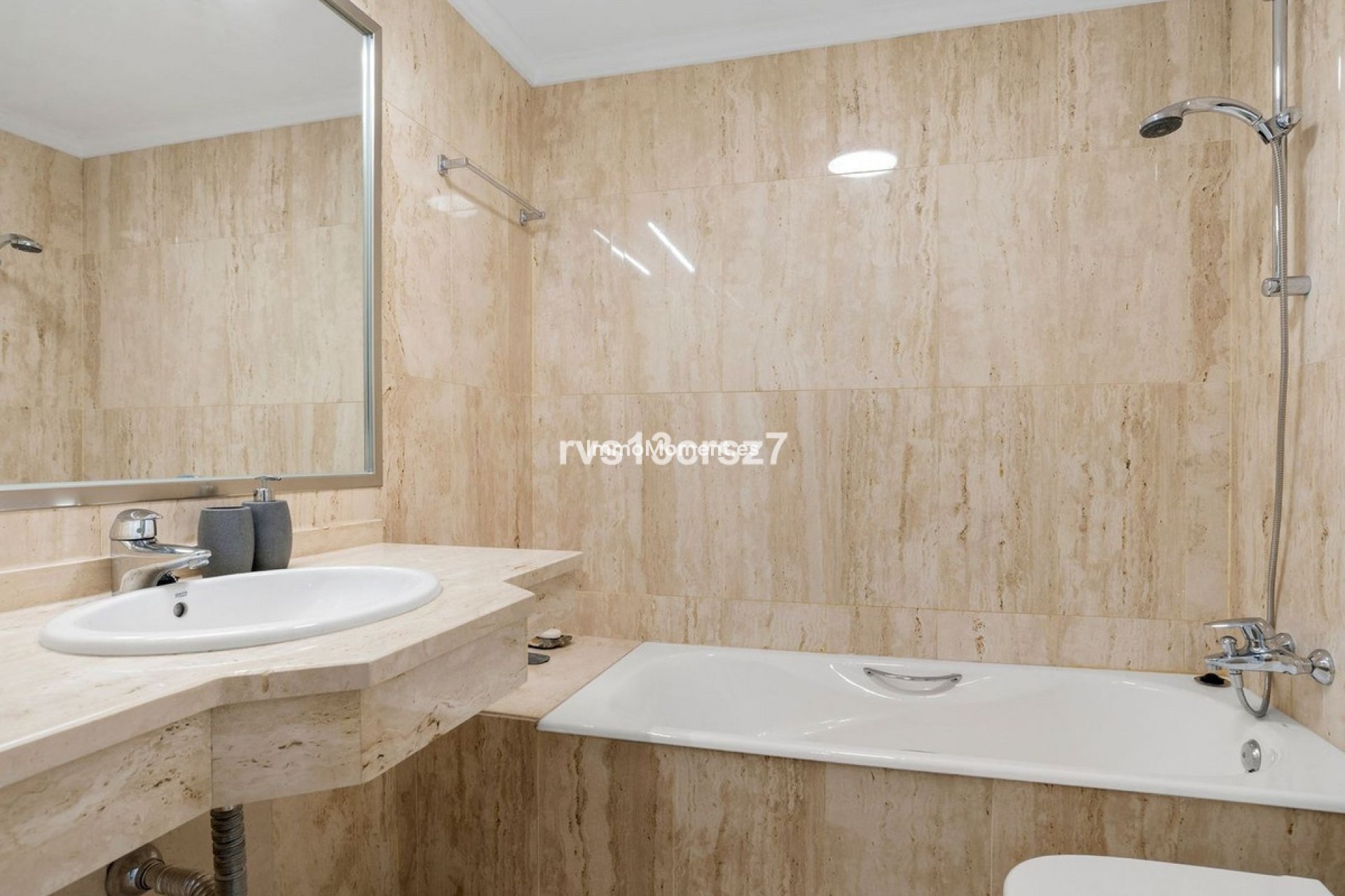 Wiederverkauf - Wohnung - Marbella - Elviria