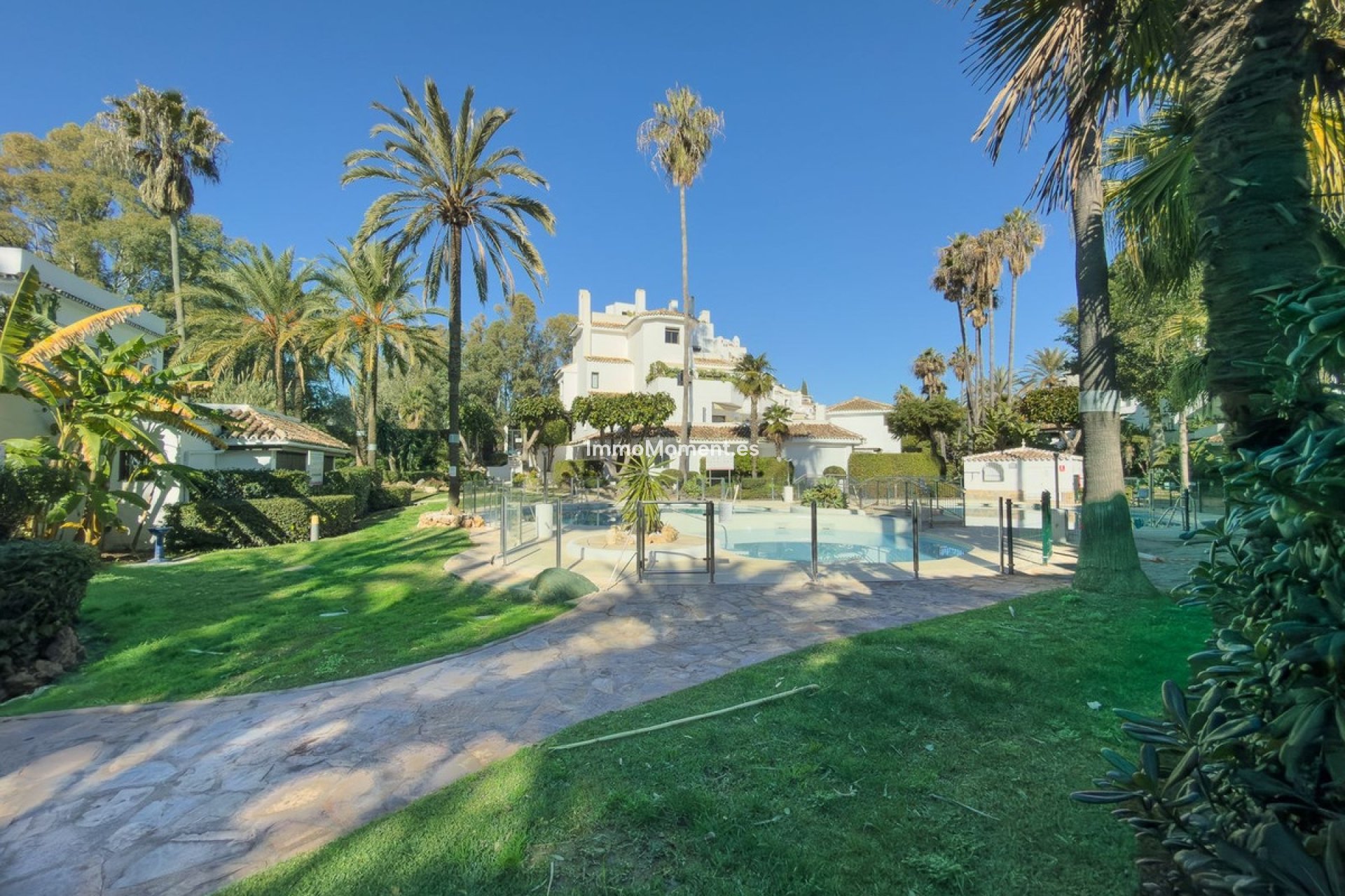 Wiederverkauf - Wohnung - Marbella - Elviria