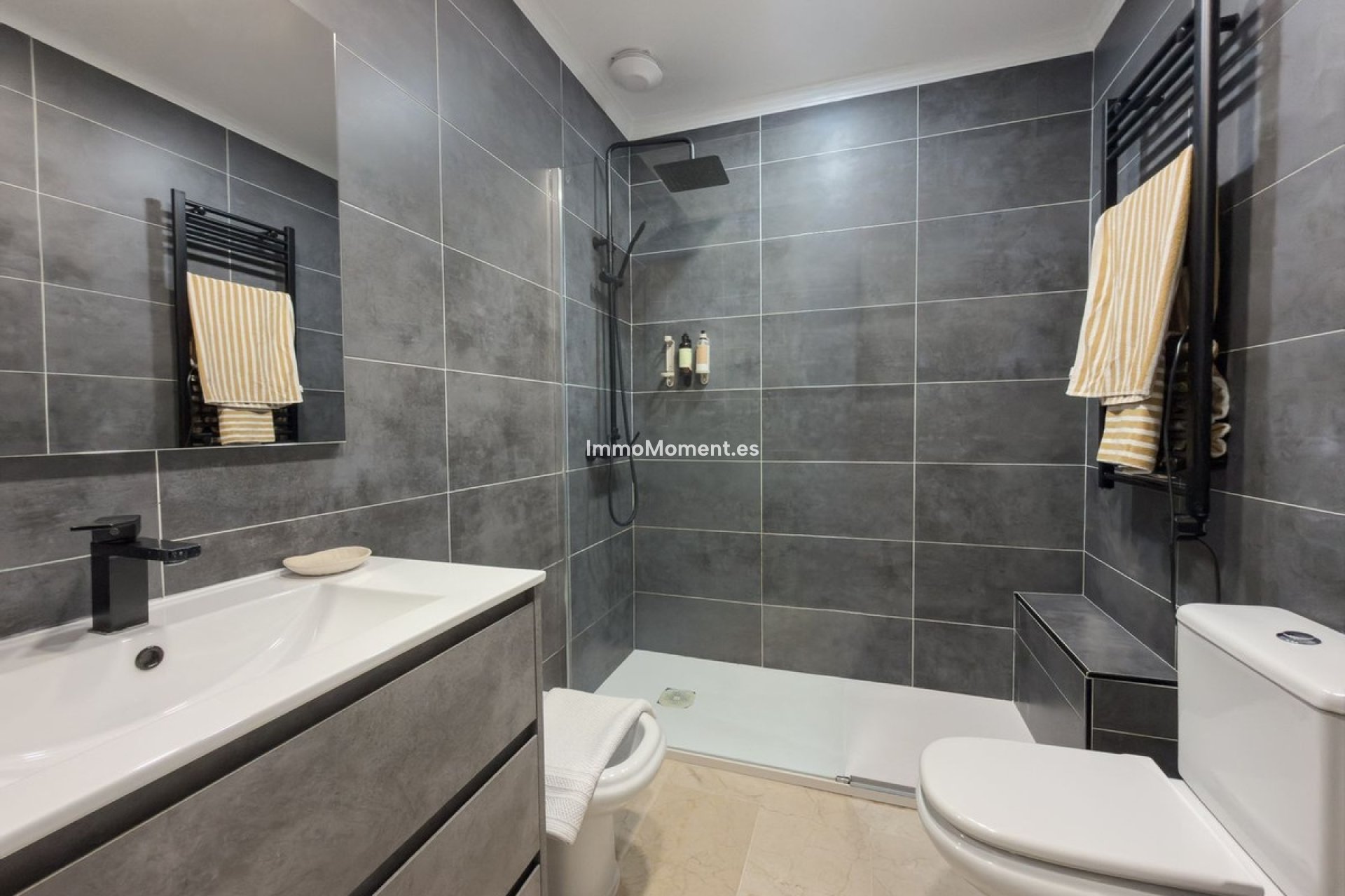 Wiederverkauf - Wohnung - Marbella - Elviria