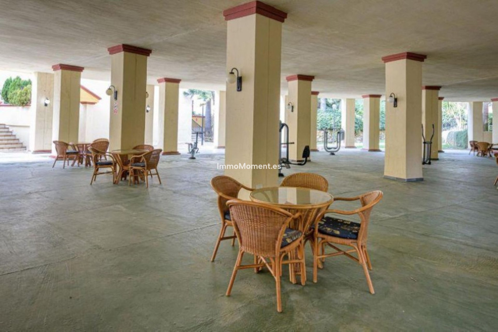 Wiederverkauf - Wohnung - Marbella - Elviria