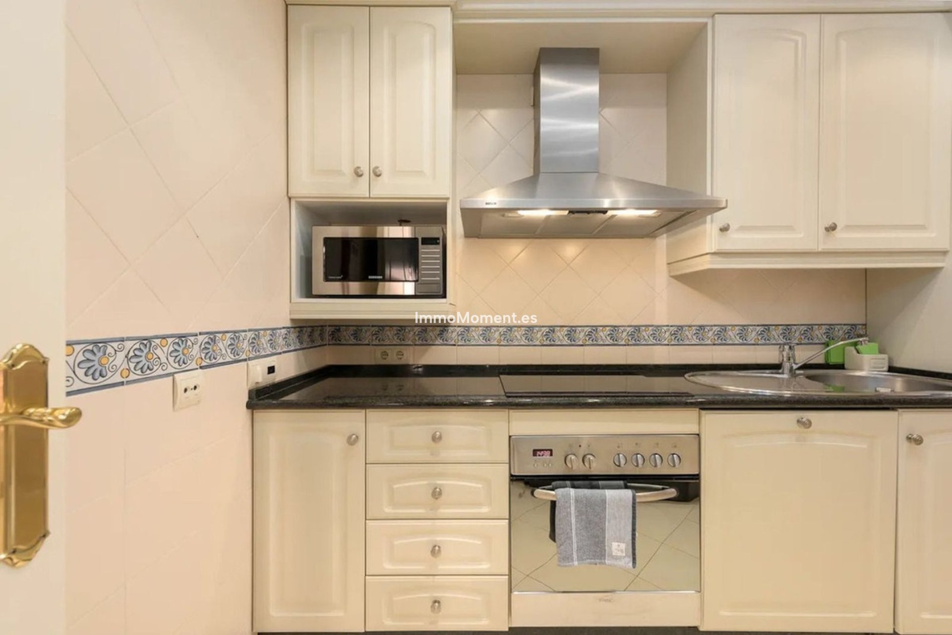 Wiederverkauf - Wohnung - Marbella - Elviria