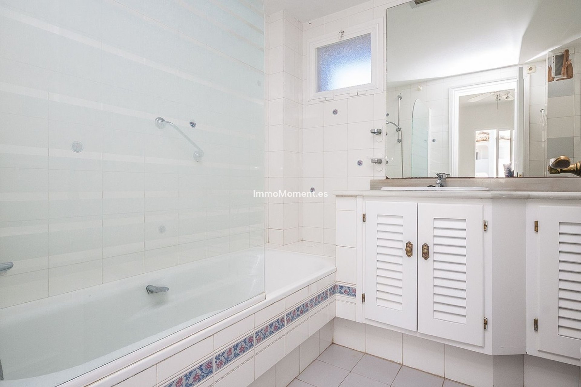 Wiederverkauf - Wohnung - Marbella - Elviria