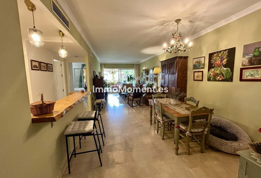 Wiederverkauf - Wohnung - Marbella - Elviria