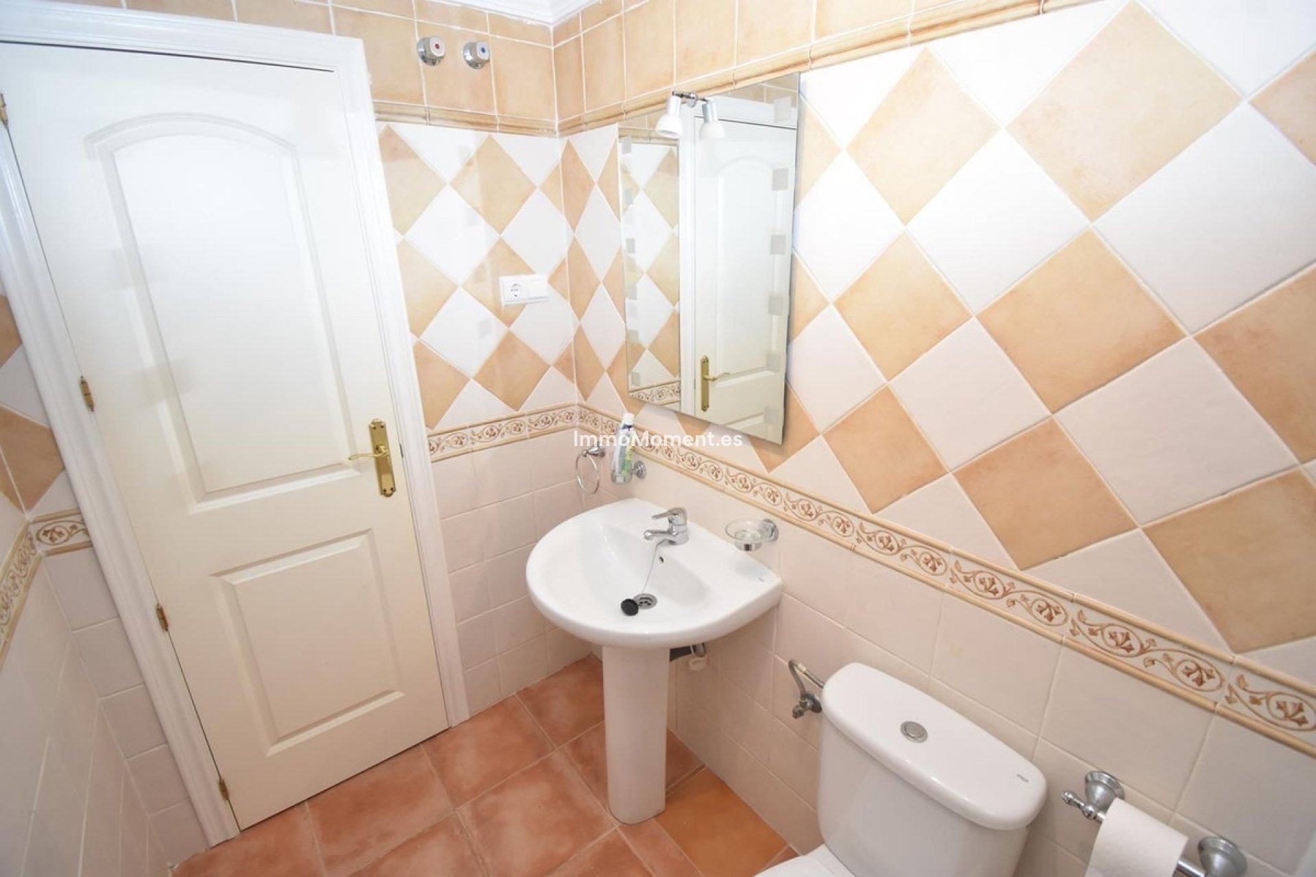 Wiederverkauf - Wohnung - Marbella - Elviria