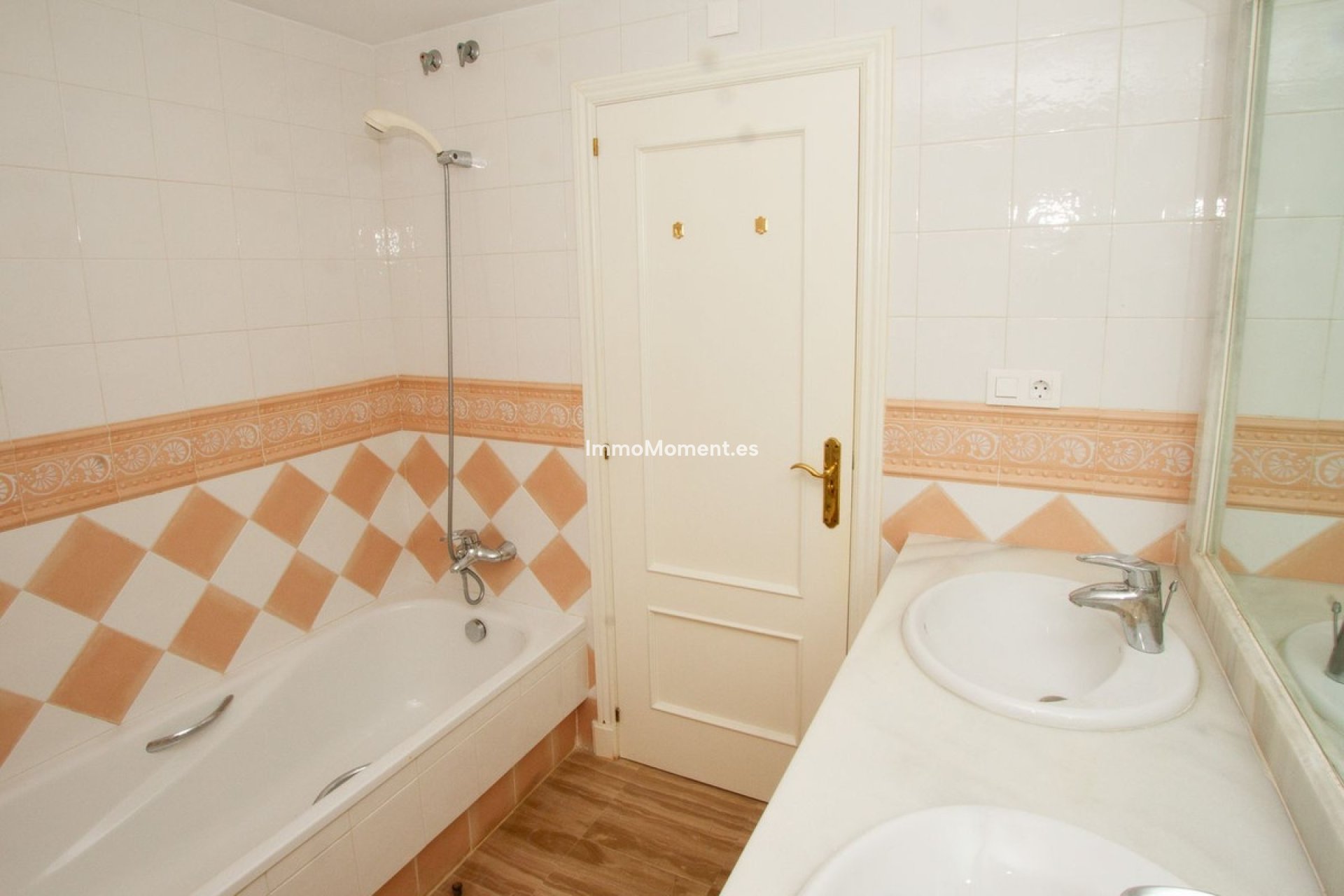 Wiederverkauf - Wohnung - Marbella - Elviria