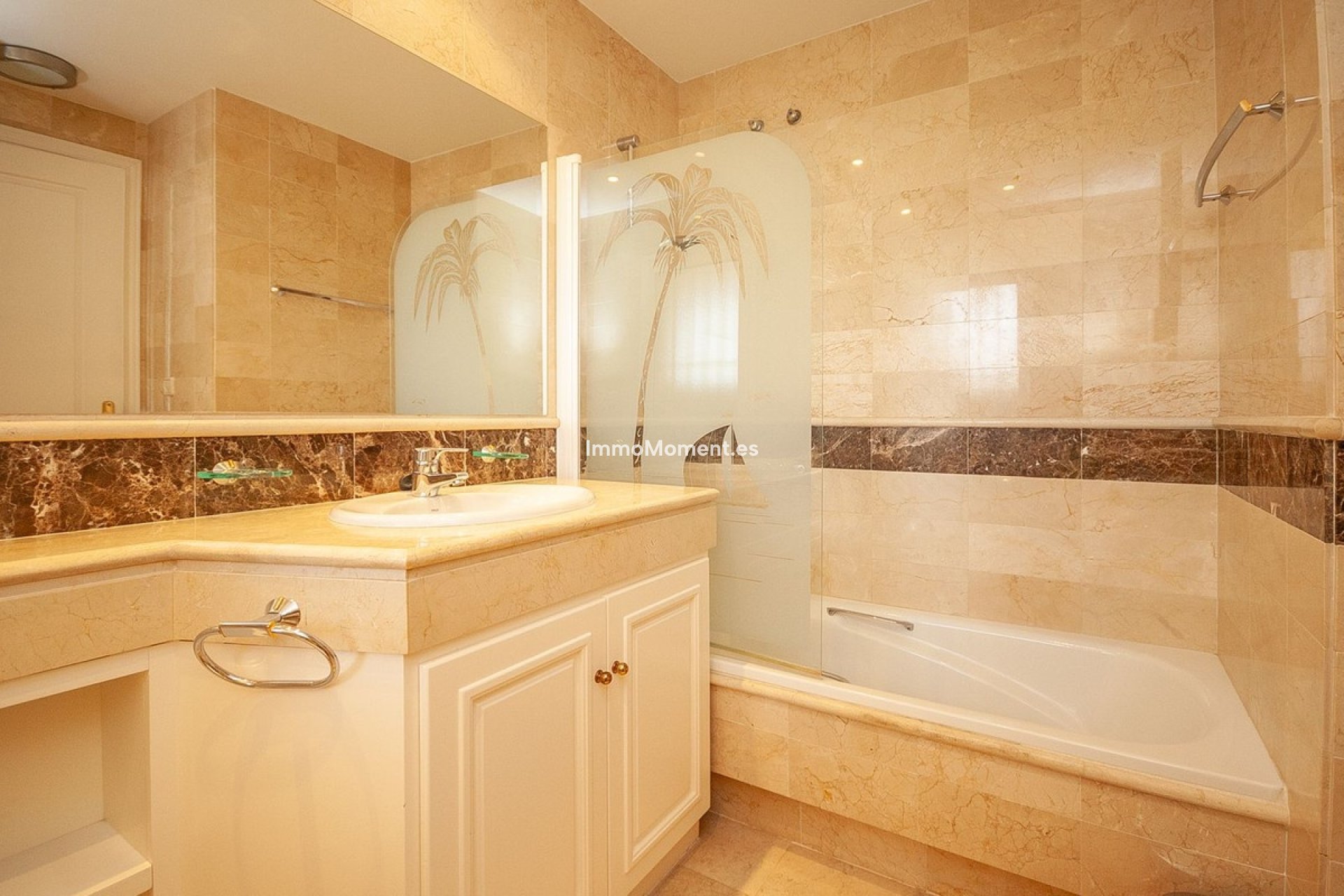 Wiederverkauf - Wohnung - Marbella - Elviria