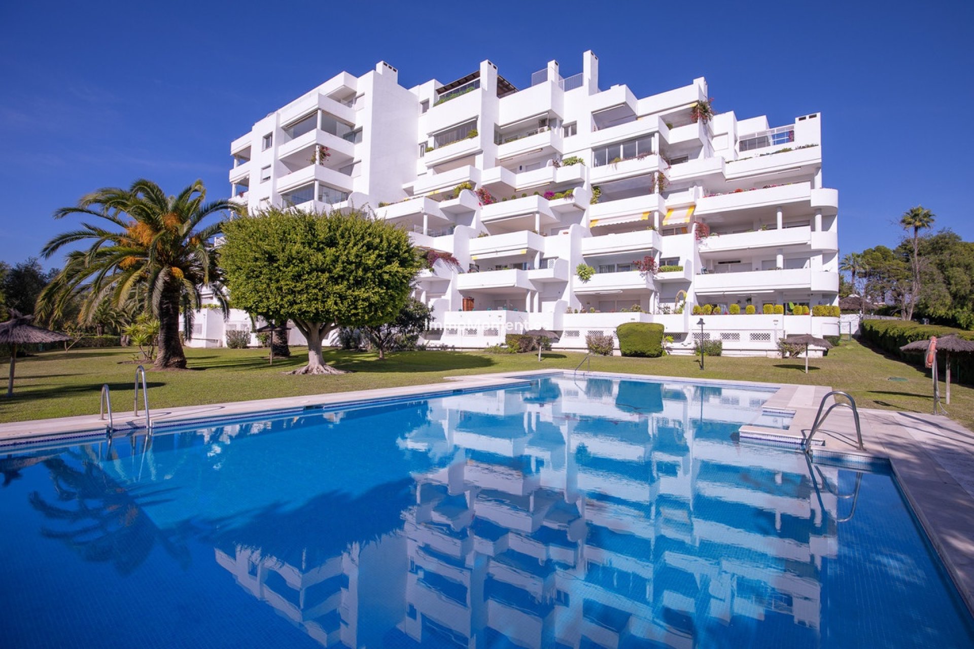 Wiederverkauf - Wohnung - Marbella - Guadalmina Alta