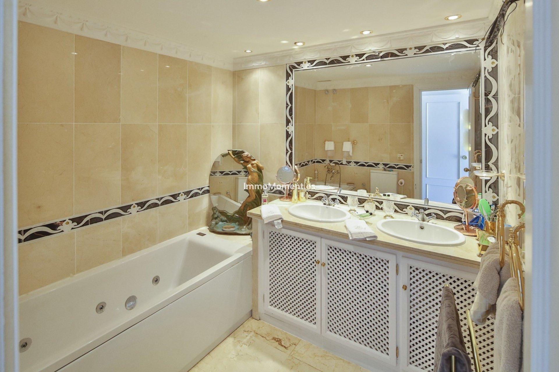 Wiederverkauf - Wohnung - Marbella - Guadalmina Alta