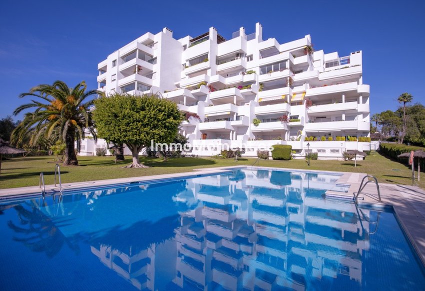 Wiederverkauf - Wohnung - Marbella - Guadalmina Alta