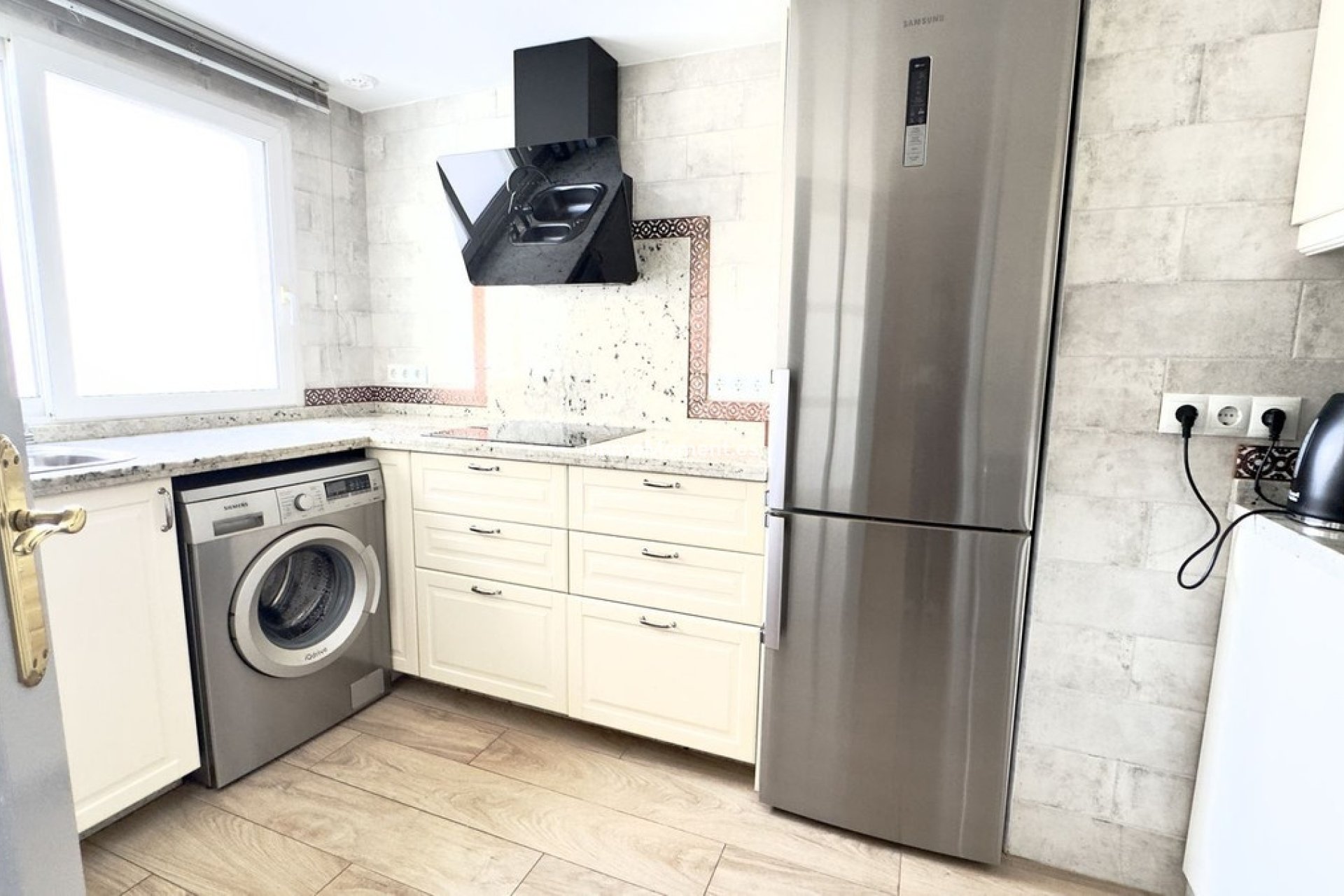 Wiederverkauf - Wohnung - Marbella - Guadalmina Baja