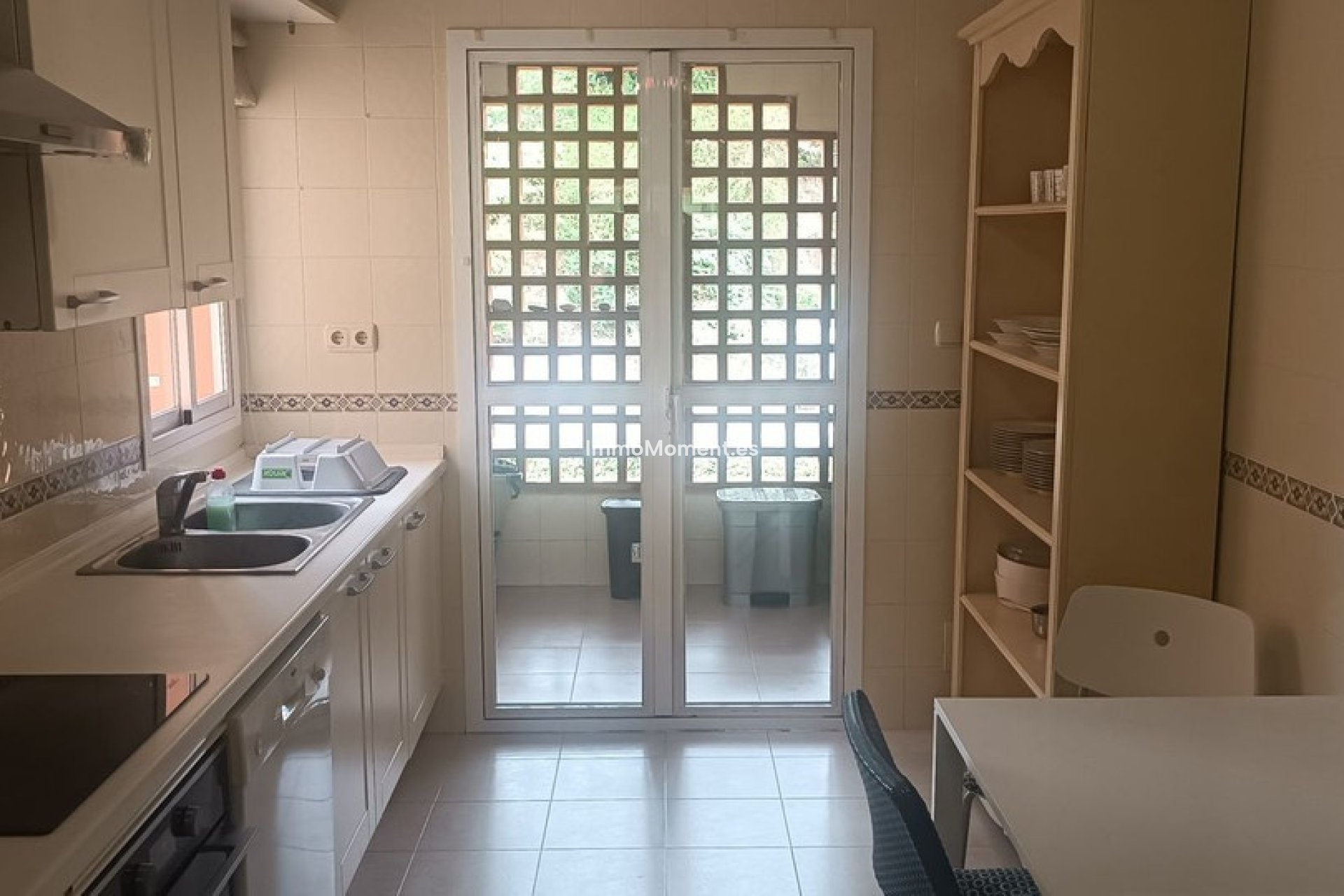 Wiederverkauf - Wohnung - Marbella - Guadalmina Baja