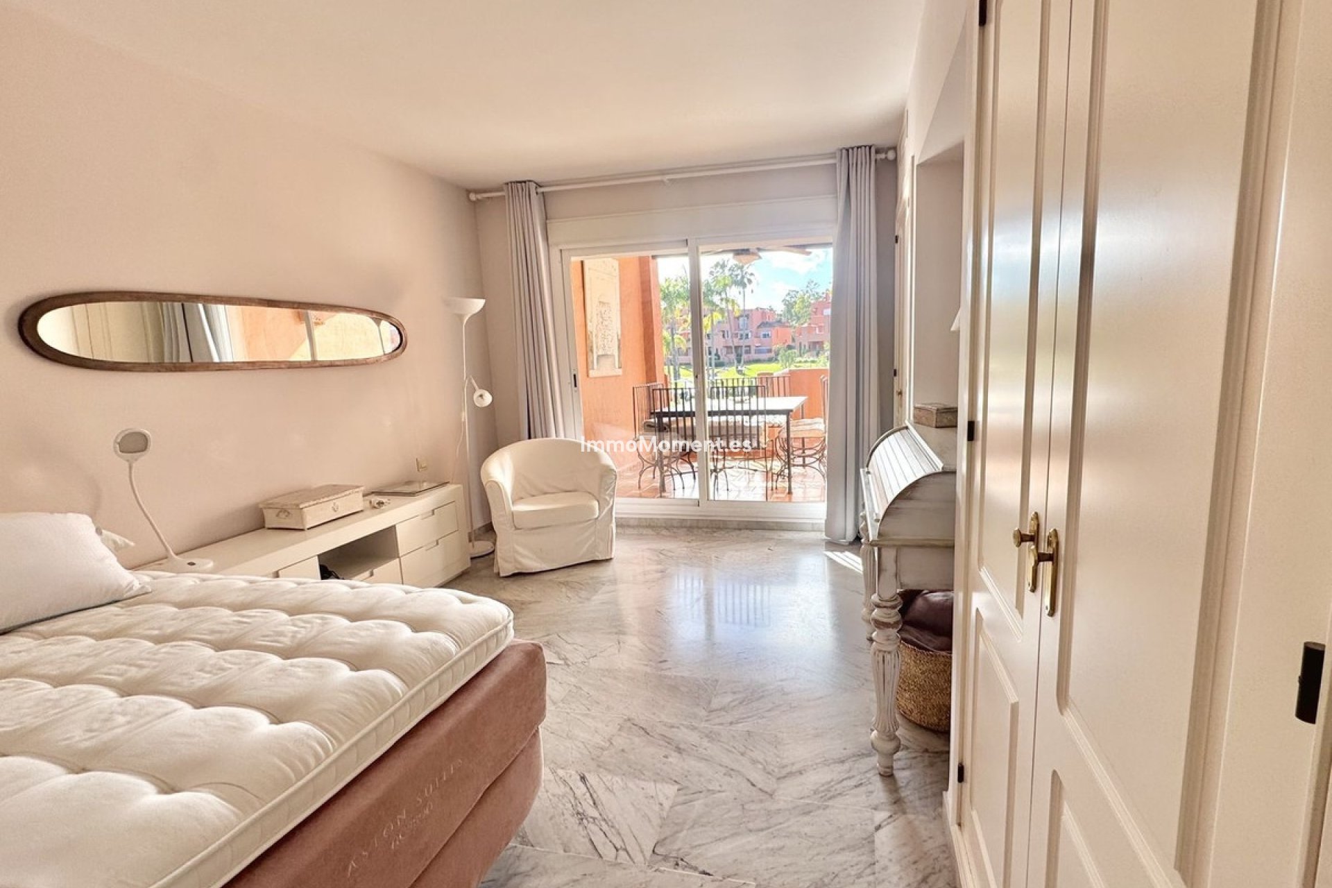 Wiederverkauf - Wohnung - Marbella - Guadalmina Baja