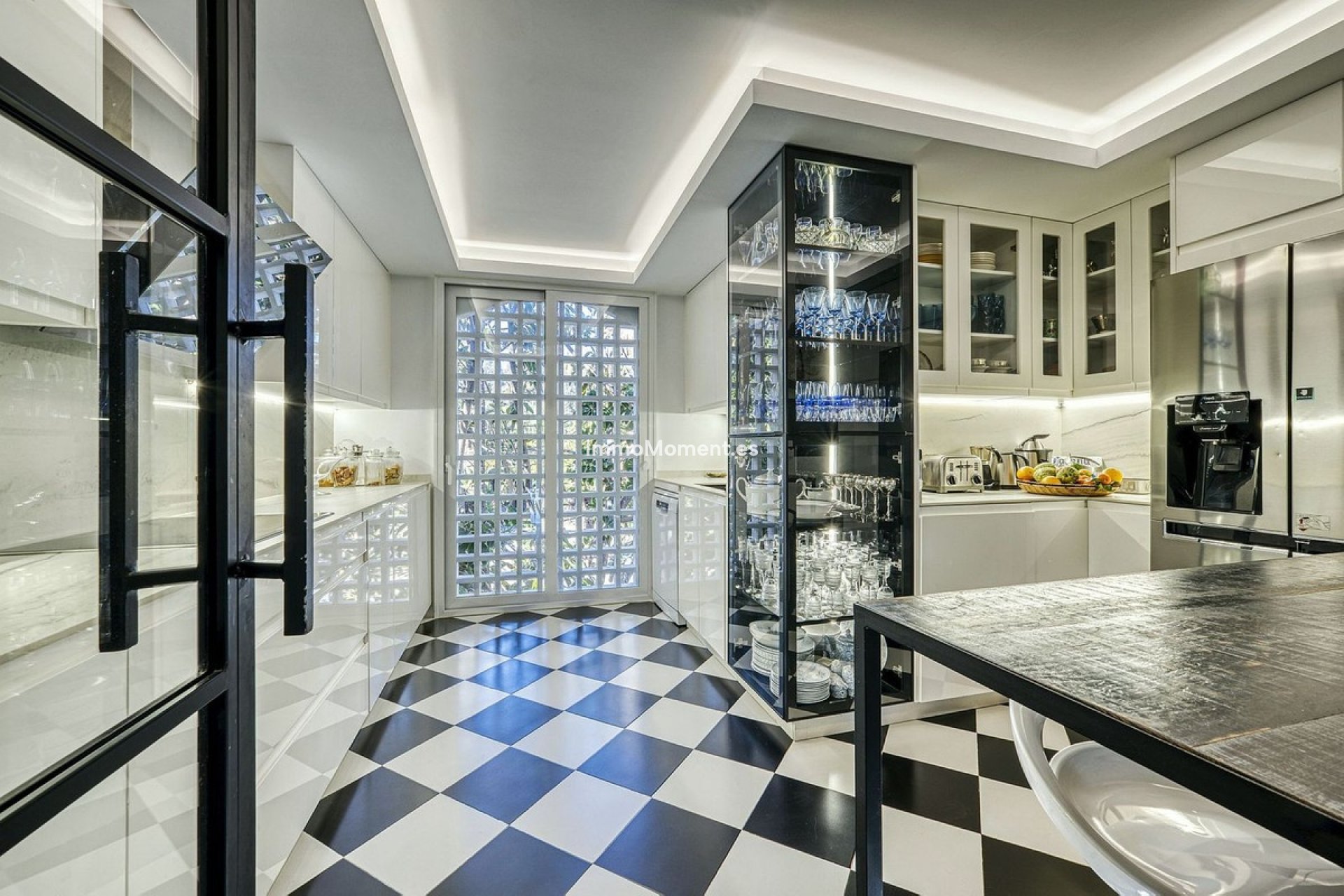 Wiederverkauf - Wohnung - Marbella - Guadalmina Baja