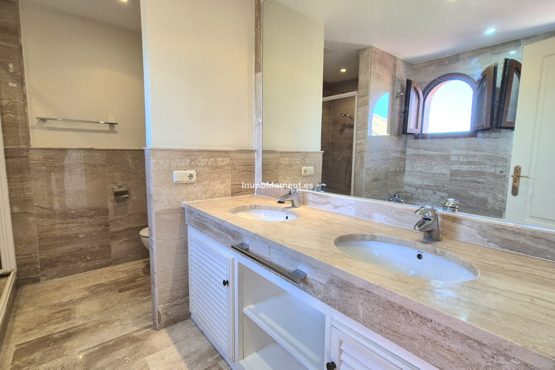 Wiederverkauf - Wohnung - Marbella - Guadalmina Baja